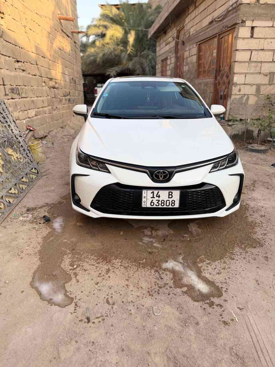 تويوتا كورلا هايبرد موديل 2025 رقم بصره حره فول مواصفات بيها بارد باب جهه اليمنى كفاله عامه ماشيه 23 السعر 147 للاتصال *********** البصرة, العراق
