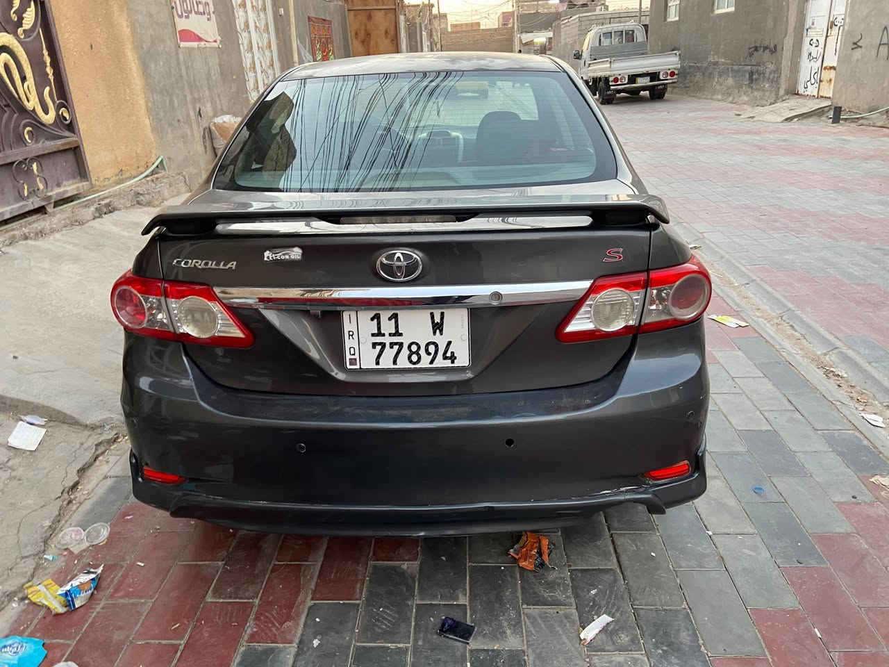 السلام عليكم كورلا 12 للبيع حادث امريكا بس جوملغ خلفي بلعراق بدلت بابين اصليات بدون دواخل سيارة S 
وجراد كما موضح بلصور سعره 95 او مراوس  بحديث 
***********
