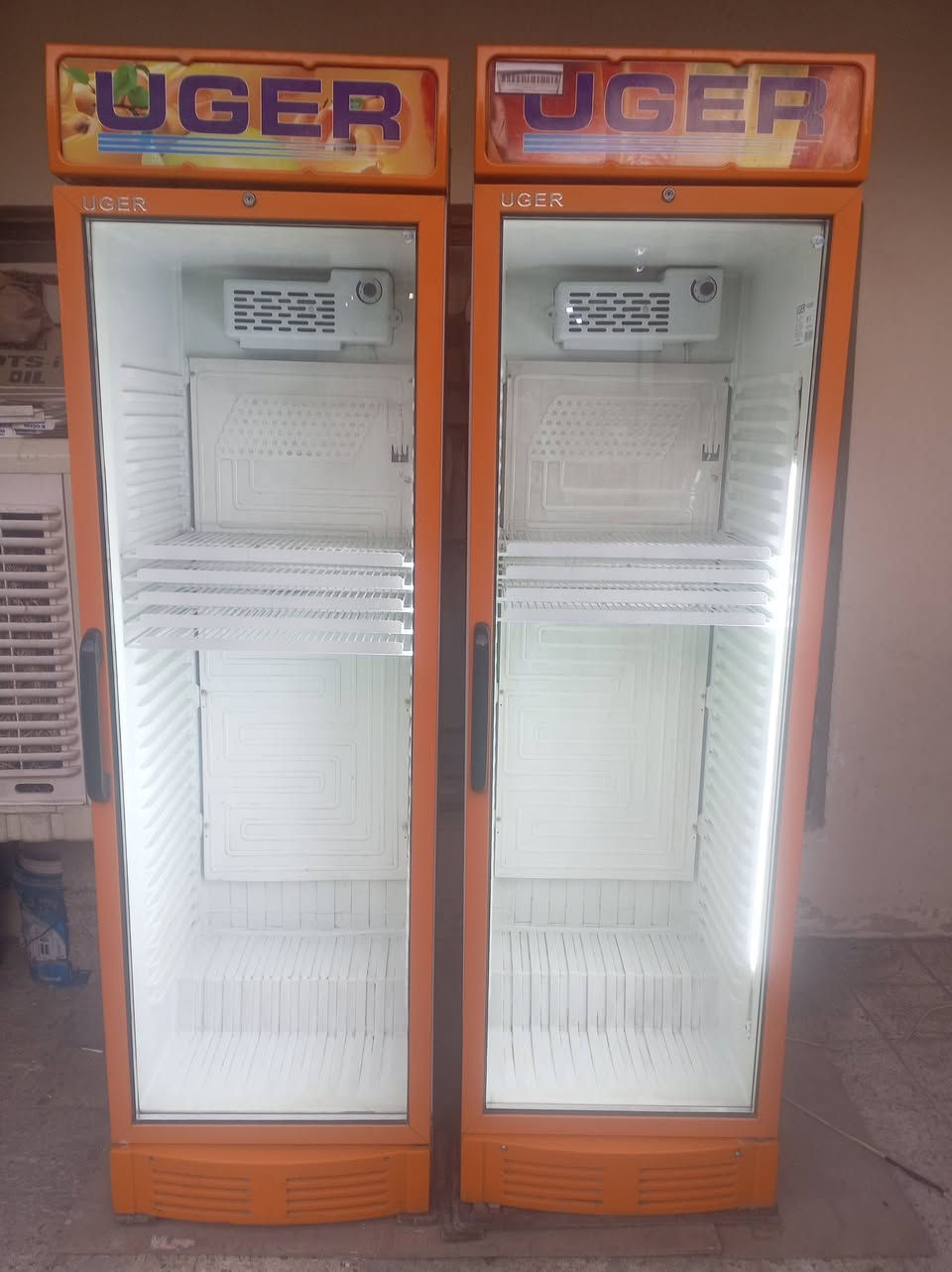 عارضات عامودية ايكور شركة الزان استعمال سنه بل الظبط للبيع العنوان بغداد الشراي يتصل... ***********
