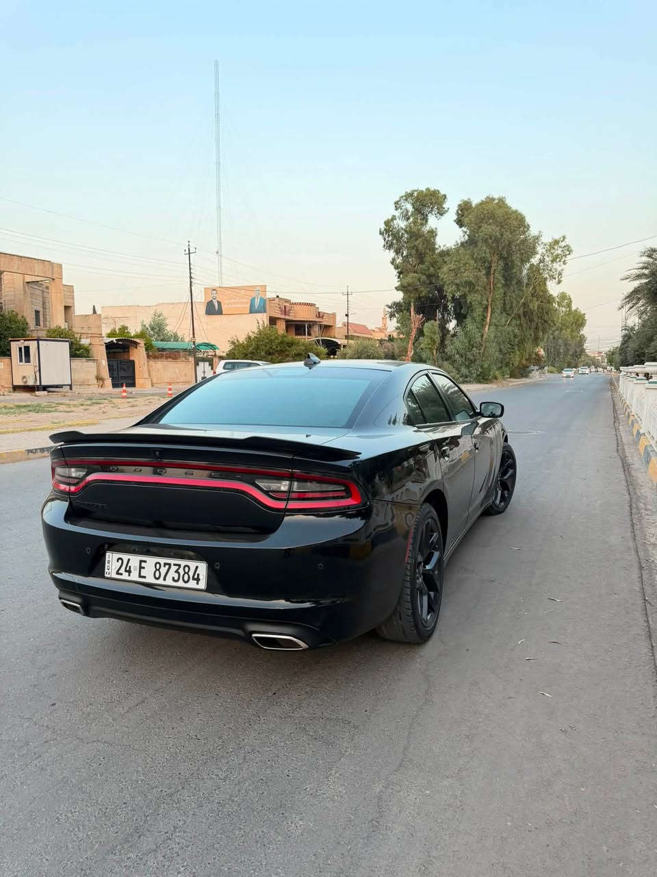 جارجر sxt 2023 اخر اصدار المحرك 6 سلندر 3600
ماشيه 13 ميل فقط مواصفات sxt شاشه حجم كبير كار بلي الايتات زينون كشنات كهرب حساسات ضرر جاملغ يمين فقط بدون ايربك رقم دهوك شرط التحويل السعر ارسل تم يصلك السعر مكان السياره الموصل الارقام ***********/***********
