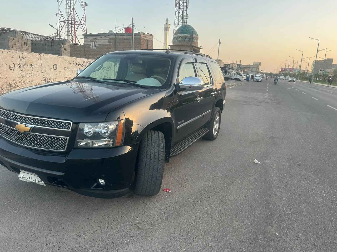 السلام عليكم تاهو موديل 2012 خليجي LTZ رقم اربيل وكاله او تحويل فول مواصفات كفاله من الضربه بيهه صبغ جاملغ امامي الايمن فقط جاهزه مكينه وكير وتبريد وحداده وتخم تاير كل نقص مابيهه مكان السياره بصره السعر 210 وبيهه مجال رقم التلفون ***********
