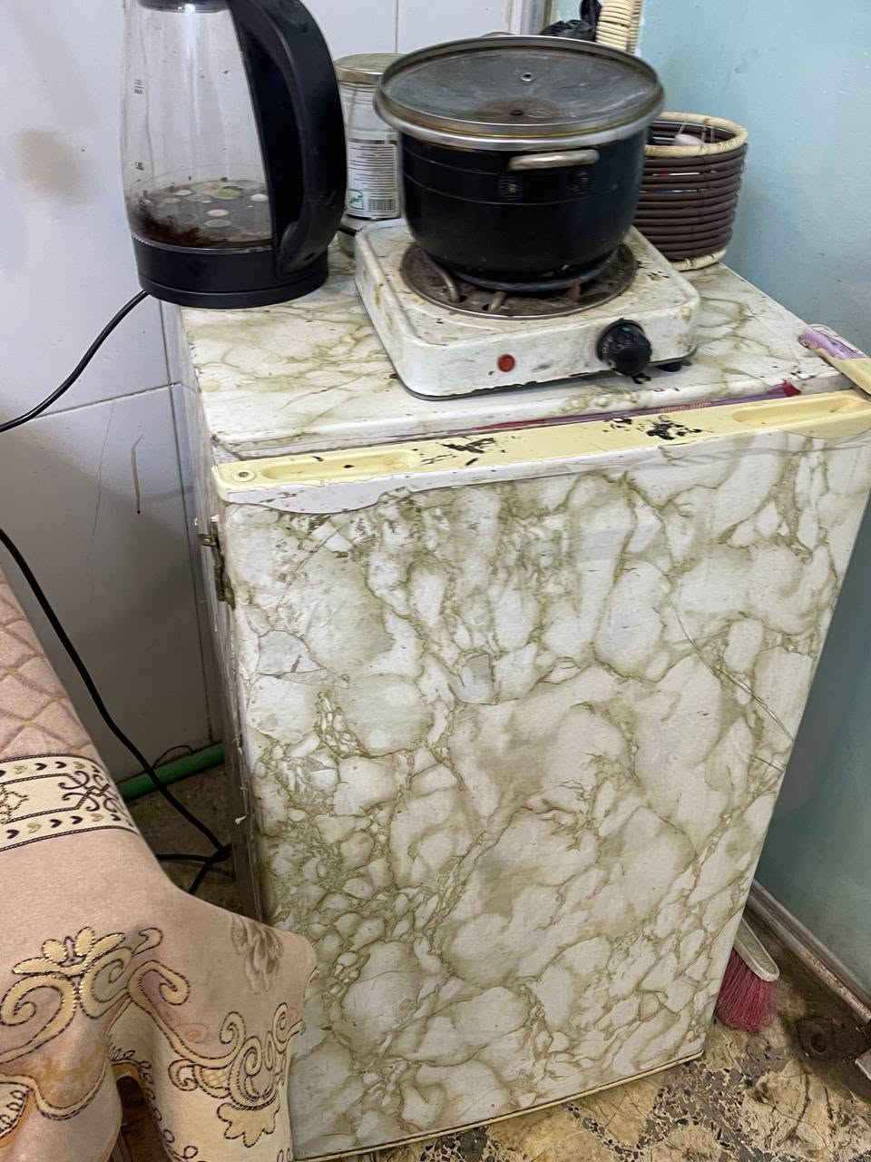غراض صالون للبيع كل شغله وسعرها 
لاتصال ***********
