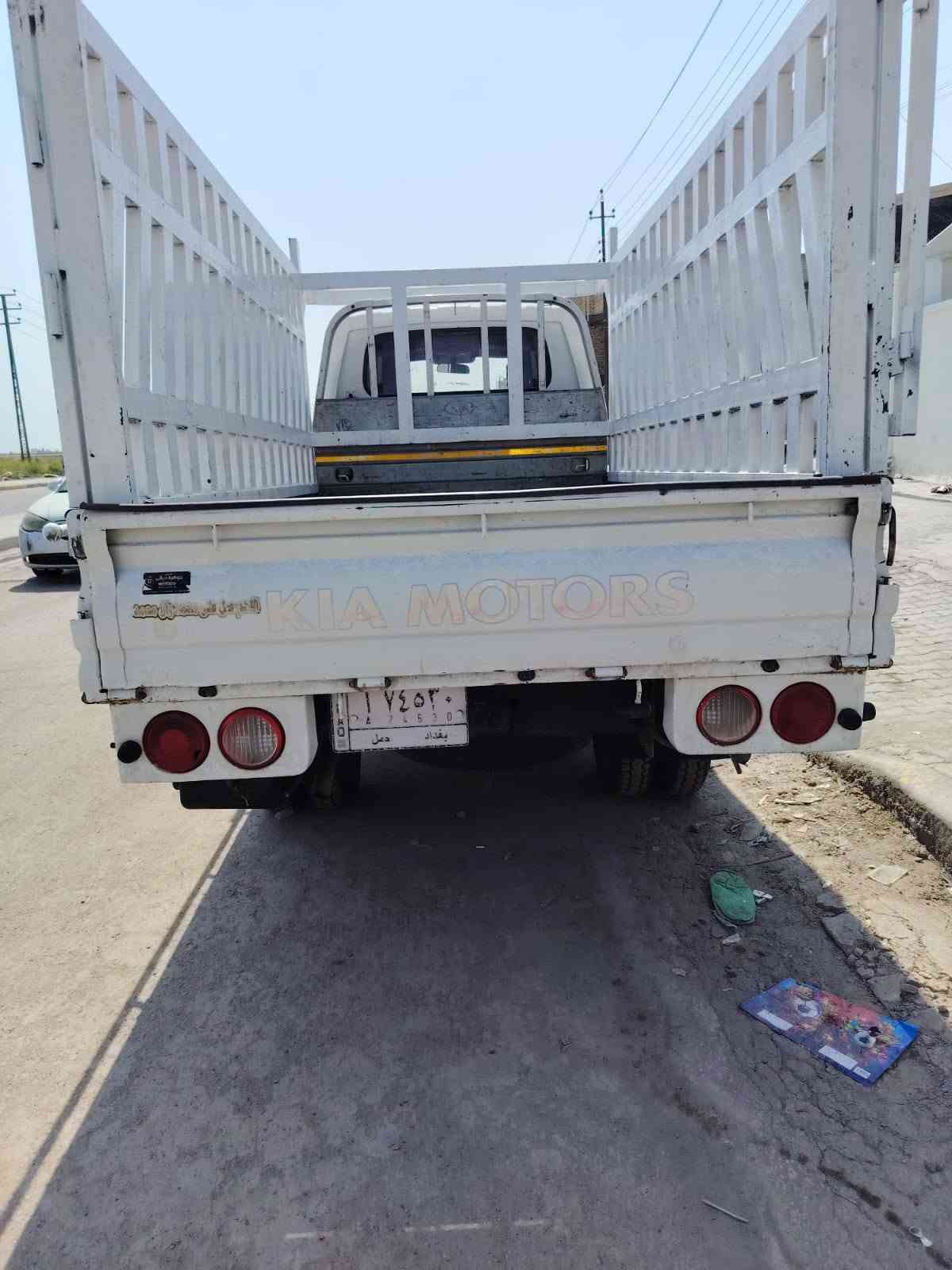 فحل موديل 14رقم بغداد مكفول شاصي وقواطي السعر 122وبي مجال مكاني بغداد ابو غريب النصر ولسلام ***********رقم***********

نص مكتوب في الصور:
- ***********
- ***********
- 0500859574
