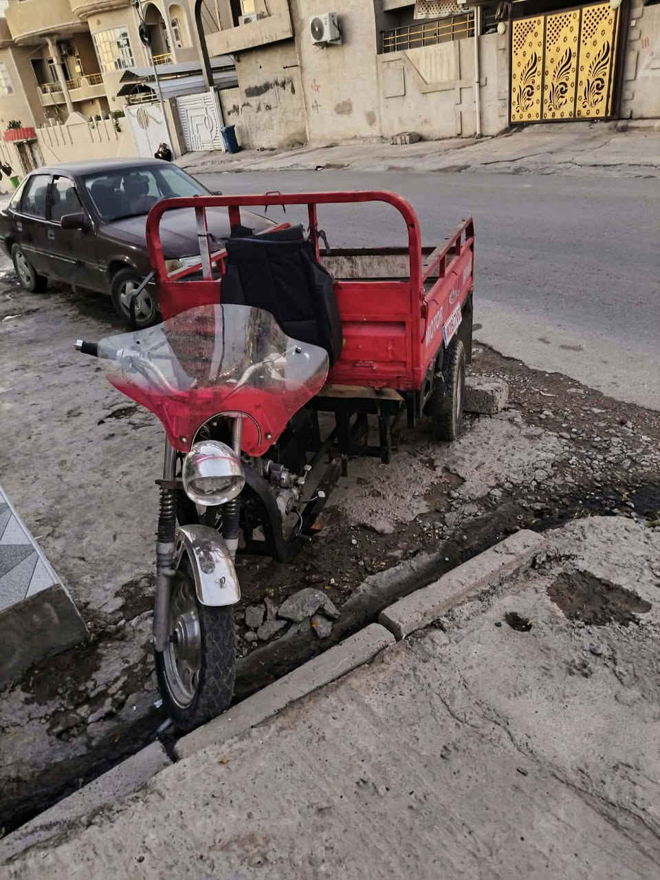 ستوته • ثلاث عجلات • حمولة