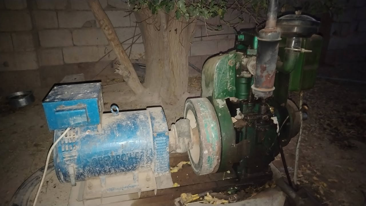سلام عليكم  مولد هندي البيع ملف جديد محرك يصرف بس جديد مولد السعر 500الف وبي مجال العنوان اليوسفيه تصال عله رقم ***********
