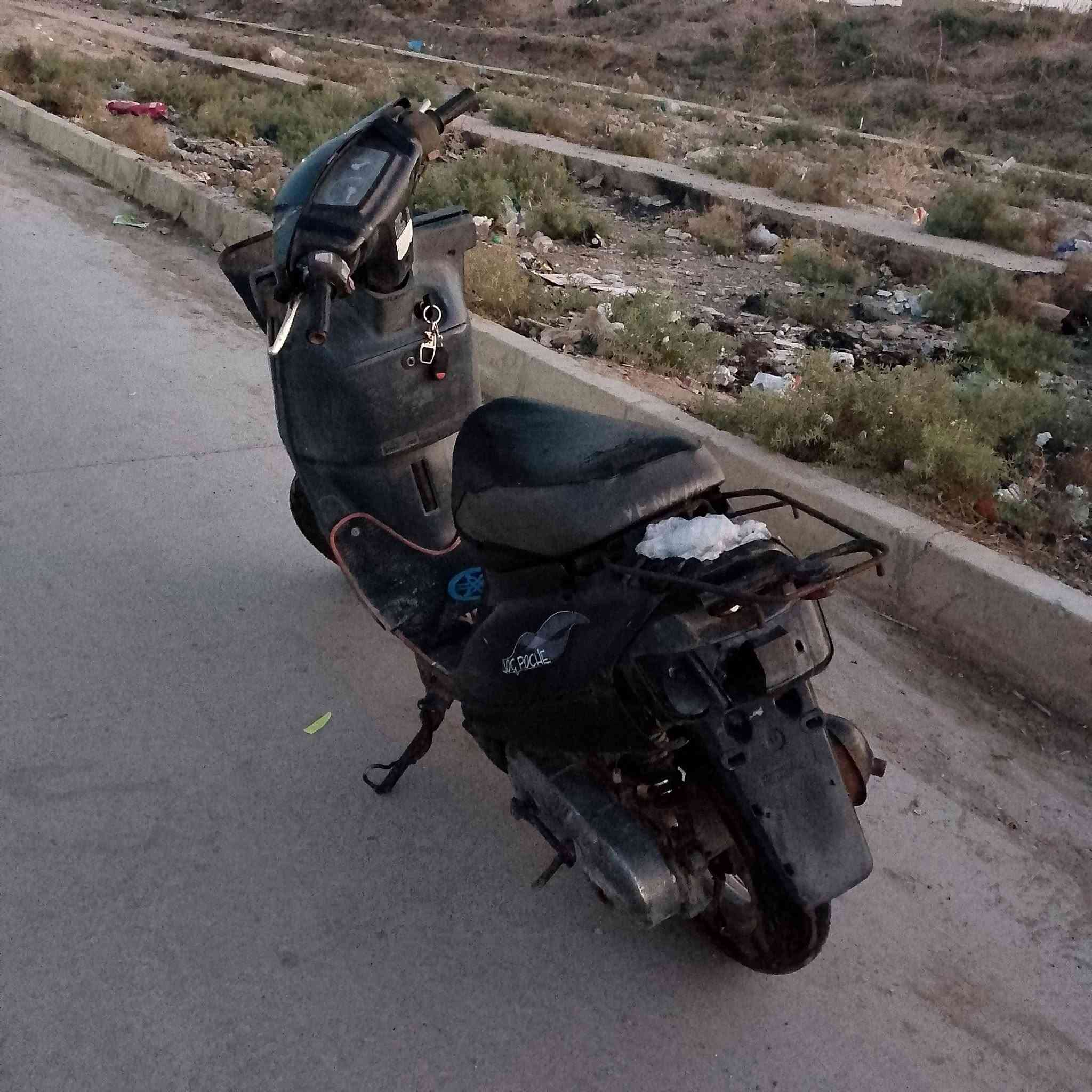 ما طور شغال ما عايزه كلشي بزون ابو البرده السعر 100وبي مجال للطيبين الرقم ***********

