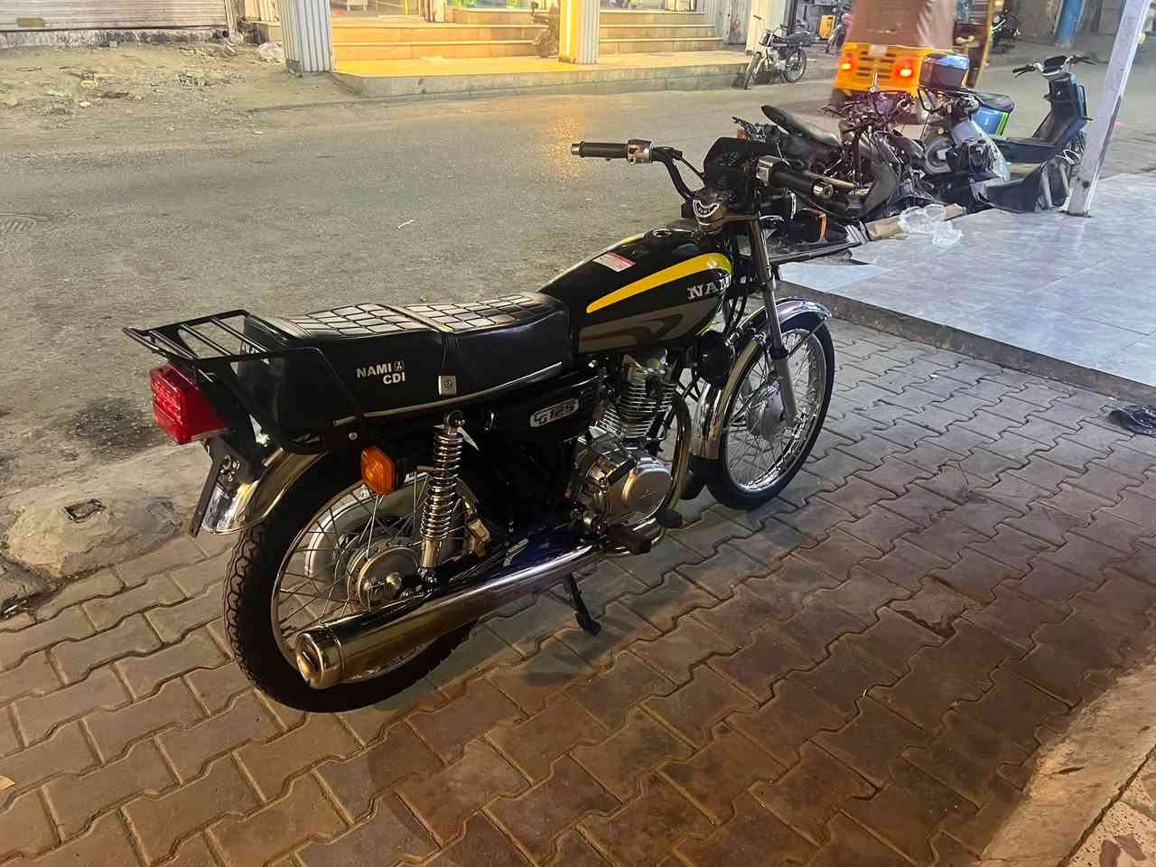 بايڤر ١٥٠ • ايراني • بدون اوراق
