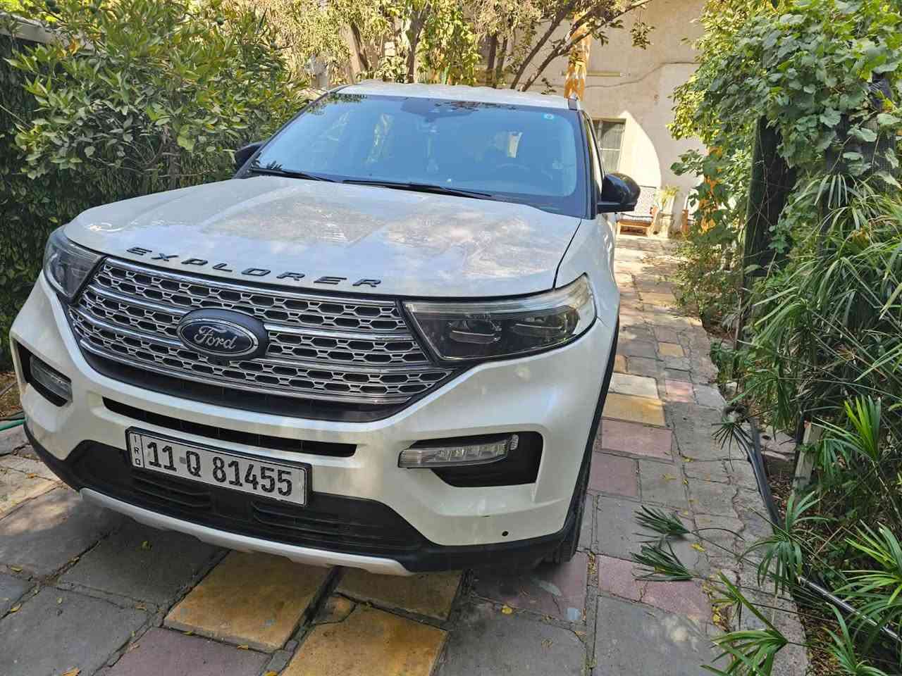 السلام عليكم
فورد اكسبلور 2023
مواصفات LIMITED 
ماشيه 17 الف فقط
وارد امريكي فقط دعامية مبدلة
بدون صبغ 
رقم بغداد تحويل مباشر 
السعر 262 وبيها مجال 
عنوان السيارة بغداد 
***********
