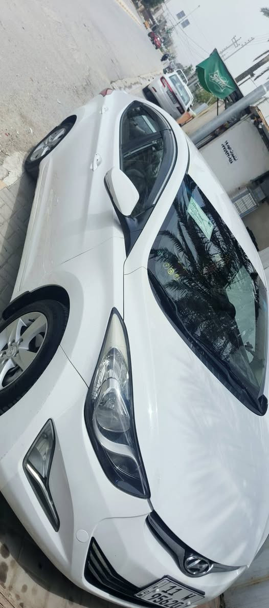 السلام عليكم لنتره للبيع موديل ٢٠١٣ خليجي محرك دوش ١٦٠٠  سعر ٩٧ ورقه عنوان بغداد شعب سريدات ***********
