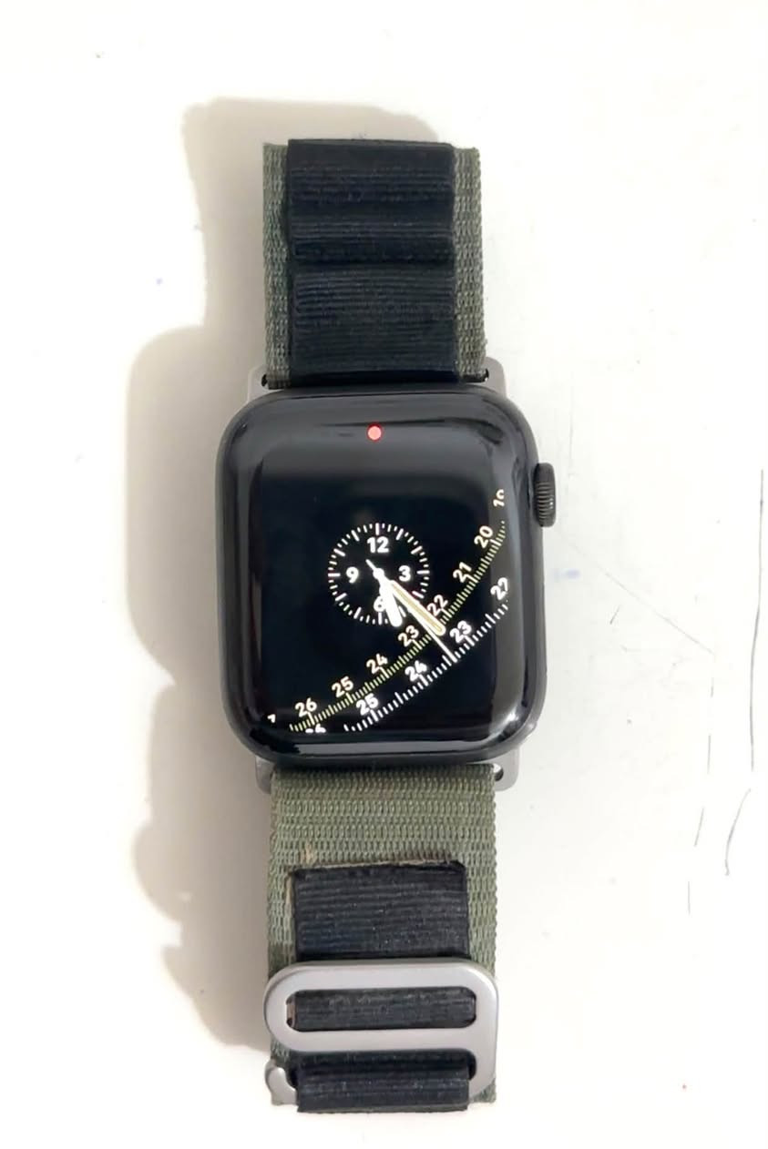 Apple watch seires 6 44 mm GPS cellular
هذا النوع يختلف، هذا خاص ومن نوع تيتانيوم."

ساعة ابل جیل سادس 44 ملم  GPSو esim cellularحجم مرغوب بطریة 81 ساعة کامل باکیج موجود  بدون کارتون  6 سیر موجود  2 سیر سبورت نایک 2 سیر سبورت ئەدمینلایت 1 سیر شریکة 1 سیر سیدات کل بشرط ساعة نضافة 100%  

تأكد من عدم حصولك على هذا التيتانيوم النادر والنقي بهذا السعر.

سعر قفل قفل 160 الف 
*********** 
اکو توصیل کل محافضات عراق
