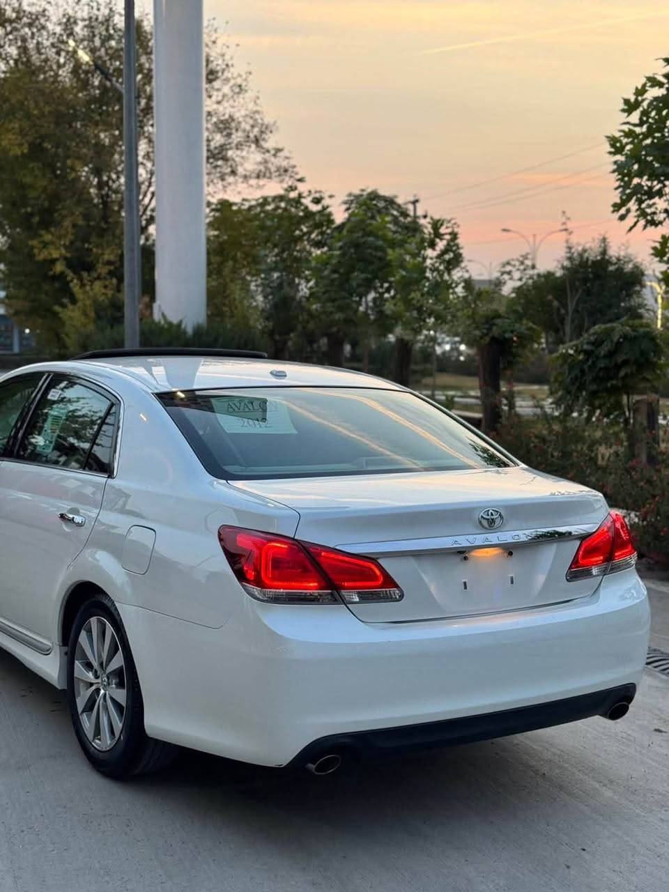 TOYOTA AVALON 2011

***********☎️

ساخ ساخ ✅بۆیاخ ئەستور

ئە ڤە لۆن سپی  تەنها 107هەزار رۆیشتوە

مواسە فات لیمیتد فول فول بەسمەو پەردە

کوشن کارەباکوشن ساردو گەرم
کوشنەکانی لۆک لۆک دڕاوی نیە 

کوشن خەزن 
سپێری بیلادی دانەگیراوە
ناو زه رد  فول فول  ناو پاكه ت📦

٢٥٠ دینار مە سروفی نیە
چوار تایە لۆکی لە ژیرە 
ڕۆنی گیرومەکینەی گۆڕاوە
٦سیدی

گیرو مەکینە  بە شەرت نەکراوەتەوە

دەنگی دیدجالیش بە شەرت
بي جالو شوخت ماشالله 

ماشاللە سە یارەکە زۆر تایبە ت و بی مە سروفە    

بوياغ.١پارچەو دوو پەڵەی بچوکی بۆیاخە 

سه ياره كه.مواسەڤات ئەمریکیە

تكايه موشته ري ني سه رمان مه يشينه !!'

کۆدی بۆ کراوە بەشەرت
ناونیشان ؛ڕانیە  سەنگەسەر

 سحری ١٢٧$گەڵاو مەجالێکی برایانە
هەر مەسرەفێک لەسەیارەکەدا هەبو دوقات پارە ببڕە
هەرچی تۆ ئەڵیت بەشەرت 
مشتەری تێل بکە
