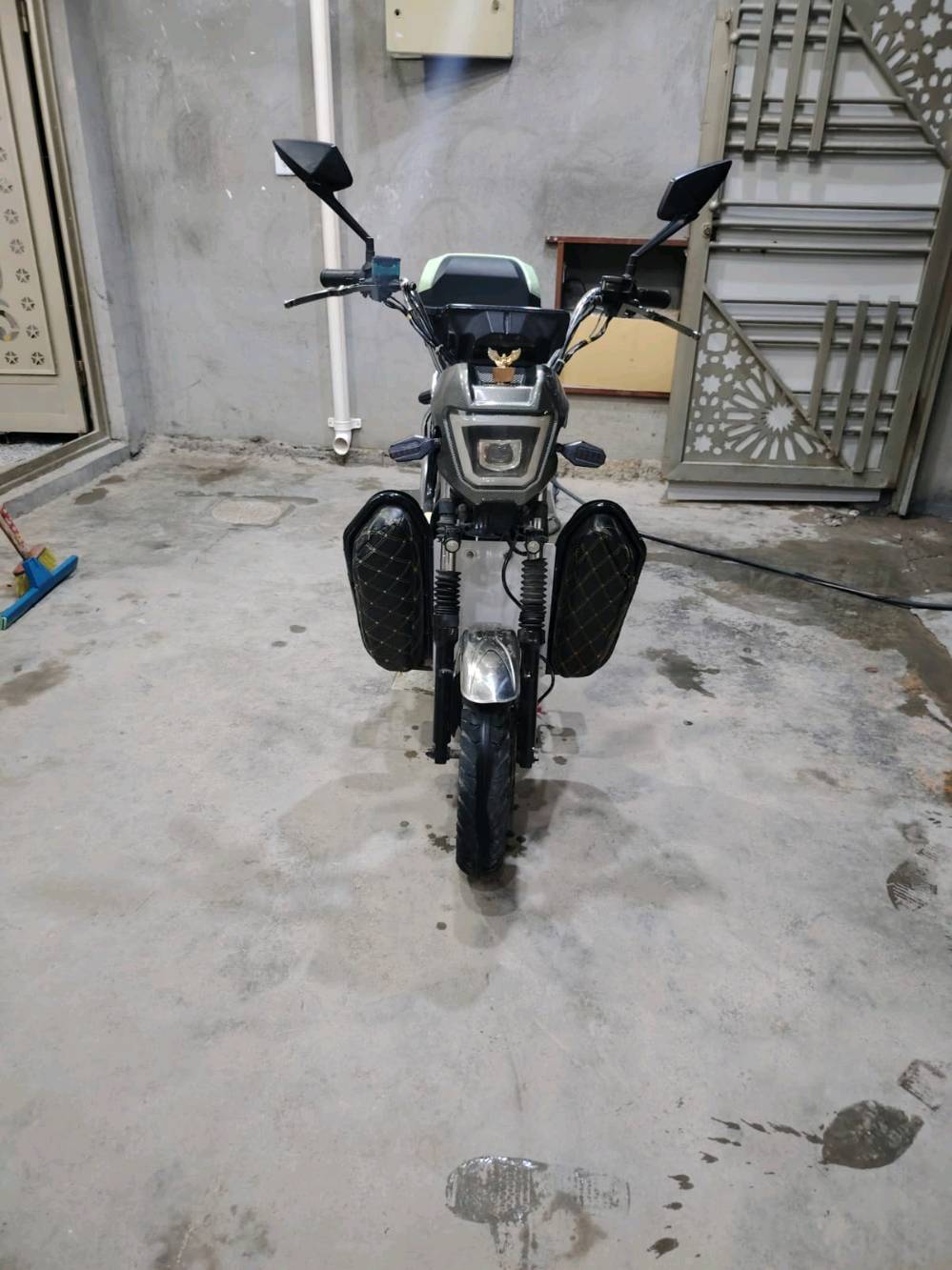 ٢٠٢٤ • بطاريات • شاشة عاطلة