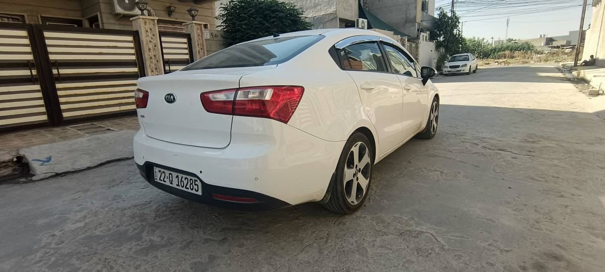 كيا ريو 2014 خليجي
محرك دوش 16 

گير AT

سلايت 

اشاير بالمري 

مري شفط

تحكمات ستيرن

جامات كهرب 

حساسات خلفية

5 ويل كب 

ملاحظات/ بدون صبغ  محرك نفخ رقم اربيل دولي صاحبها الشرعي بالموصل

السعر 88 وبيها مجال 

للاستفسار

***********

***********

