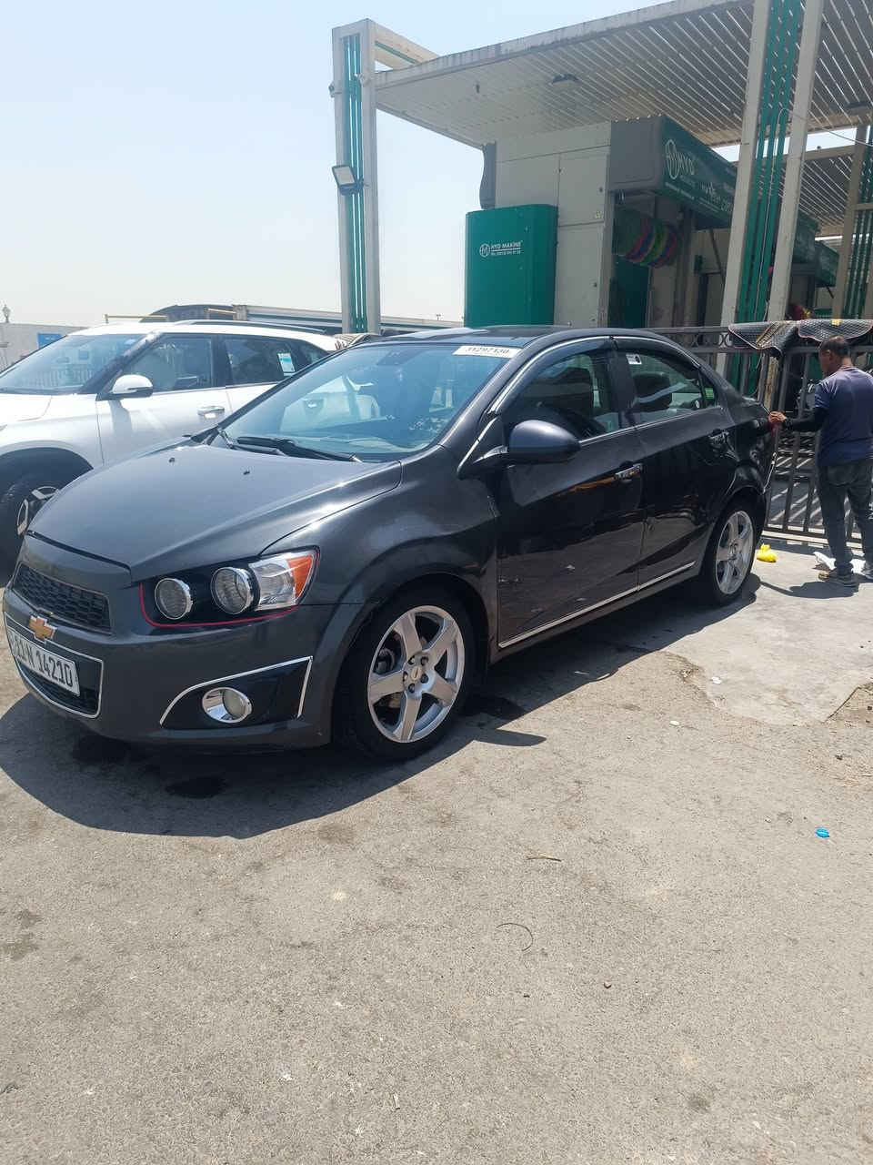 شوفر ليت سونك موديل 14 ماشيه 95 أعلى فئة من السونك LTZ حادث خلفي بدون دواخل مكاني بغداد أي استفسار اتصل على رقم ***********
