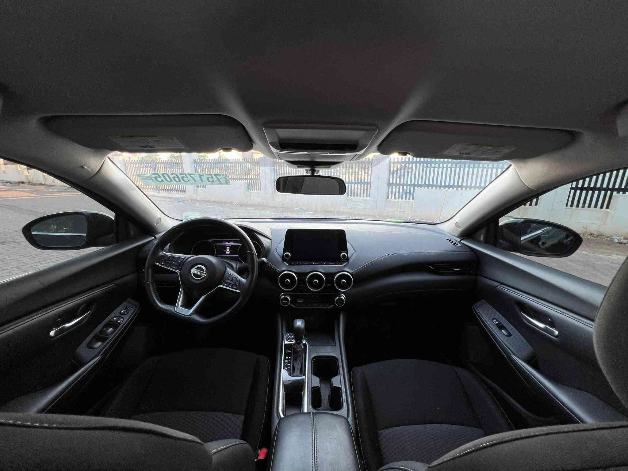 ﷽❤️🤲🏼

🚘NISSAN SENTRA SV 2025

•لون سيارة اسود🖤
صبغ شبرين بونيد اشويل تعديل
• محرك 2.0 لتر 4 سلندر
• قوة 149 حصان
• قير Xtronic CVT أوتوماتيك
• دفع أمامي FWD
• استهلاك اقتصادي يصل إلى 40 MPG على الطريق السريع
• جنوط ألمنيوم 16 إنش
• Intelligent Cruise Control
• Nissan Intelligent Key + تشغيل Push Button
• Nissan Safety Shield 360
•كشن+سكان هيتر👍
• نظام تحذير النقطة العمياء
• تحذير حركة المرور الخلفية👍
• فرملة طوارئ أوتوماتيكية مع كشف المشاة
• تحذير مغادرة المسار👍
•مكان سياره عقرة معرض گولان تجارة سيارات دبي
• High Beam Assist
• ABS + EBD + Brake Assist
• فرامل ديسك أمامية وخلفية👌
• كاميرا خلفية
• مقاعد قماشية Premium Cloth حسب التجهيز👍🏻
• شاشة ترفيه واتصال Bluetooth
• Apple CarPlay وAndroid Auto حسب التجهيز/الحزمة
• تحكم بالمناخ حسب التجهيز👍🏻
• سعة 5 ركاب
• سعة شنطة تقريباً 14.3 قدم³
•سعر128 مجال بصيط للطيبين☺️
⭐ SV تعتبر من أفضل الفئات من ناحية التجهيزات مقابل السعر، ومناسبة للاستخدام اليومي والاقتصاد بالوقود.

📞 للاستفسار عن السعر والتفاصيل، تواصل معنا.📲
*********** وات ساب على رقم
ملاحظة: بعض التجهيزات مثل الشاشة الأكبر، التشغيل عن بُعد، المقاعد المدفأة وغيرها تعتمد على الحزم الاختيارية والسوق الذي جاءت منه السيارة. اكر, نينوى
