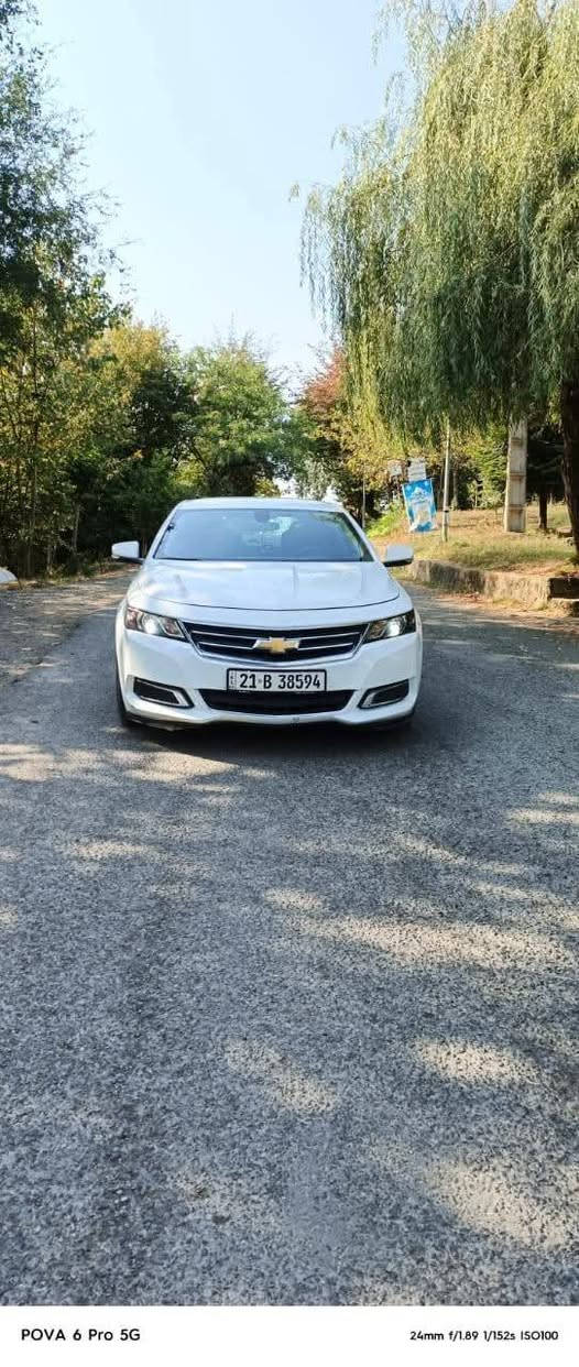 شوفرليت أمبالا 2018 LT
ماشية 122 الف
المحرك : v6   الحجم : 3600 
مواصفات LT معروفة فول 
المواصفات:
* شاشة كبيرة 
* كامره 
* قاصة سرية 
* حساسات خلفية 
* رادار خلفي 
* رادار جانبي 
* هاندبريك بصمة 
* كير أوتو + عادي 
* ويل 18 
* اشارات مرايا 
* كشنات جلد 
* تدفئة كشنات مقاعد 
* شاشة كشف عطلات
* بصمة تشغيل وابواب وصندوق
* كشنات كهربائي 
* ليدات انارة دشبول 
* تحكمات ستيرن 
* كروز سرعة 
* مانع انزلاق 
** نظام الصوت سماعات Bose 
تخم تاير جديد باتري جديد صدر جديد ادامة كاملة ع السيارة 
* مخرج كهرباء خلفي 120v
السيارة كلين  بيهة بارد قليل بداية الجاملغ اقل الشبر 

***********
مكان السيارة بغداد حي جميلة

نص مكتوب في الصور:
- POVA 6 Pro 5G 24mm f/1.89 1/100s ISO101
- POVA 6 Pro 5G 24mm f/1.89 1/100s ISO518
- POVA 6 Pro 5G 24mm f/1.89 1/152s ISO100
- POVA 6 Pro 5G 24mm f/1.89 1/184s ISO100
- POVA 6 Pro 5G 24mm f/1.89 1/121s ISO50