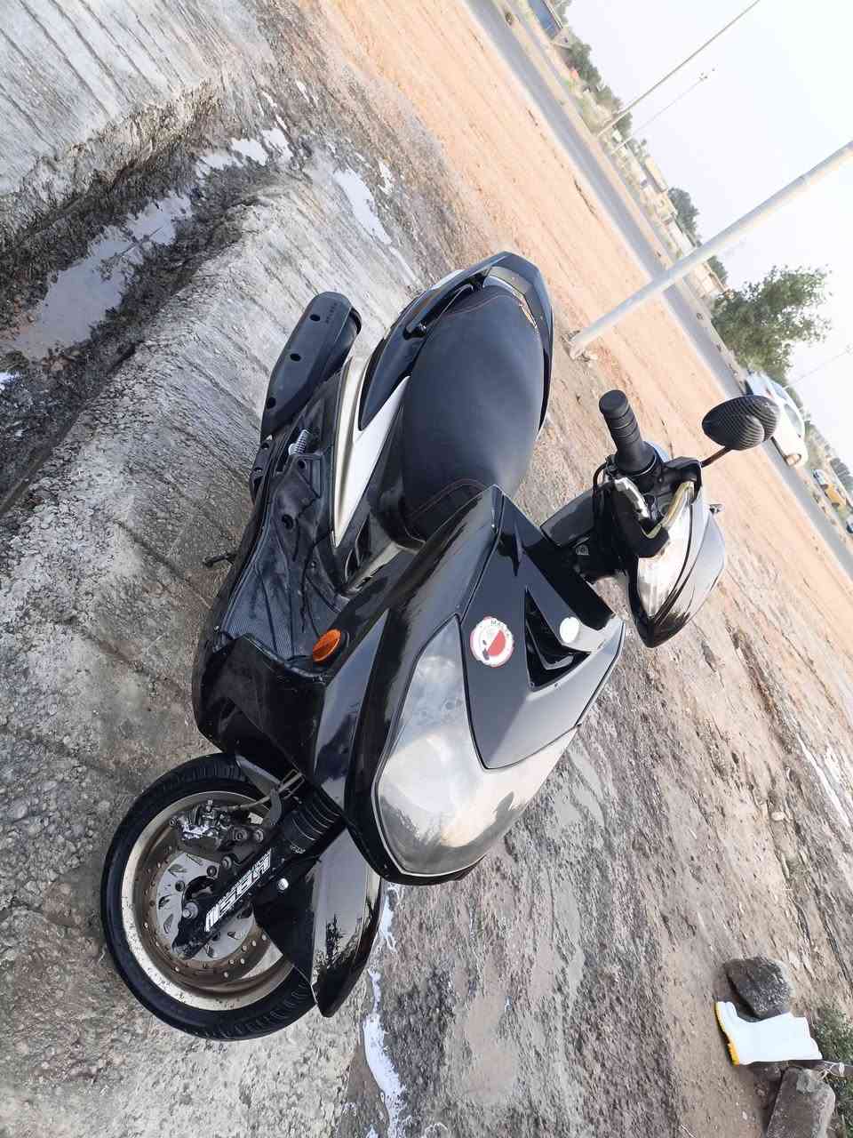 للبيع • دراجة • اتصل