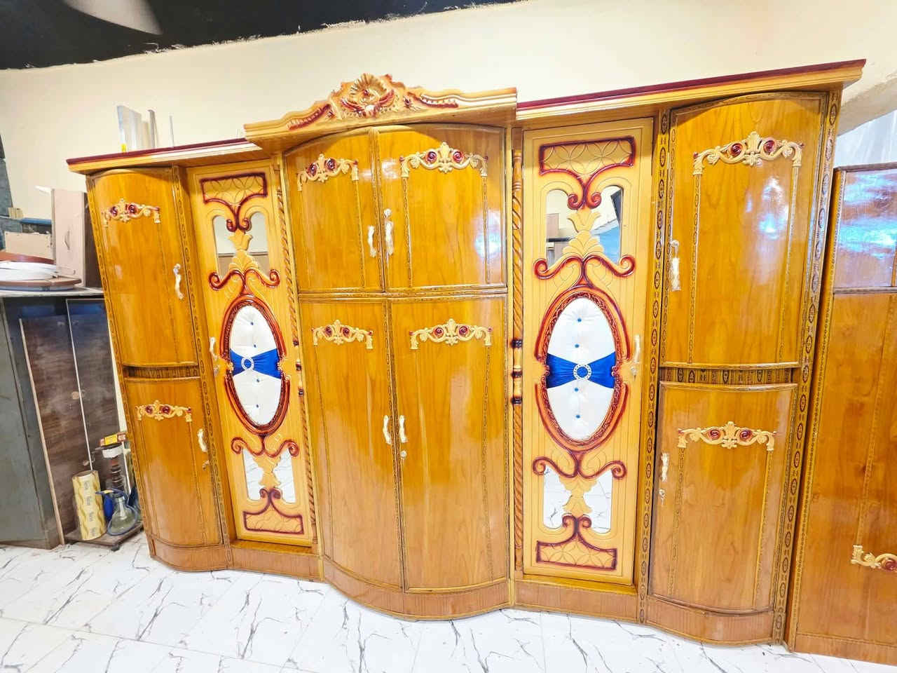 غرفه صاج عراقي ملحق مستخدام 🇮🇶
نضافه/85 بل💯
السعر / 750قفل🔓
موديل مميز🙅
لون اشكرة 🦋
  نقل🛻 وشد 📌داخل بغداد مجانأ 
يوجد توصيل محافظات بكروة✈️
تصعيد حسب الاتفاق👩🏼‍🚀
