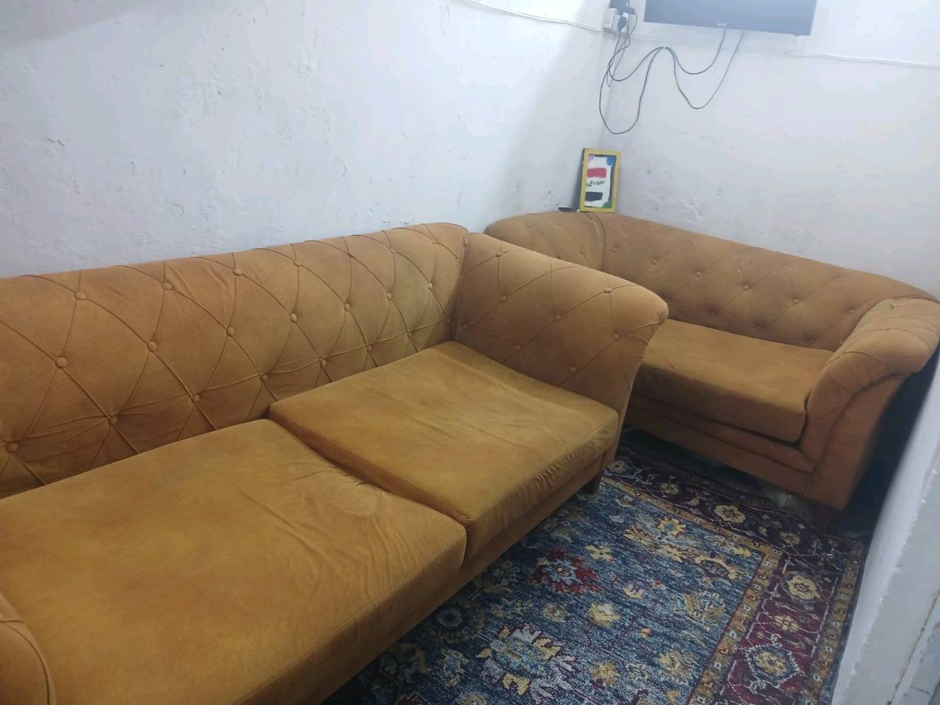 تخم • مستعمل