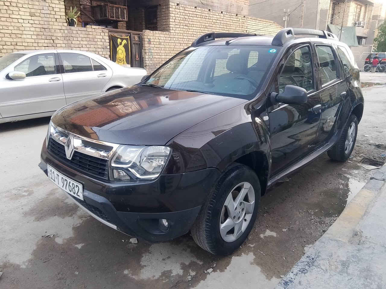 رينو داستر 2018 مكينة 2000 كير ميكانيكي اوتوماتيك حدادية جديدة تبريد ثلج تخم تاير مكفولة كفالة عامة بدون صبغ ولاضربة ماشية 127 عنواني بغداد السعر 75 للاتصال ***********
