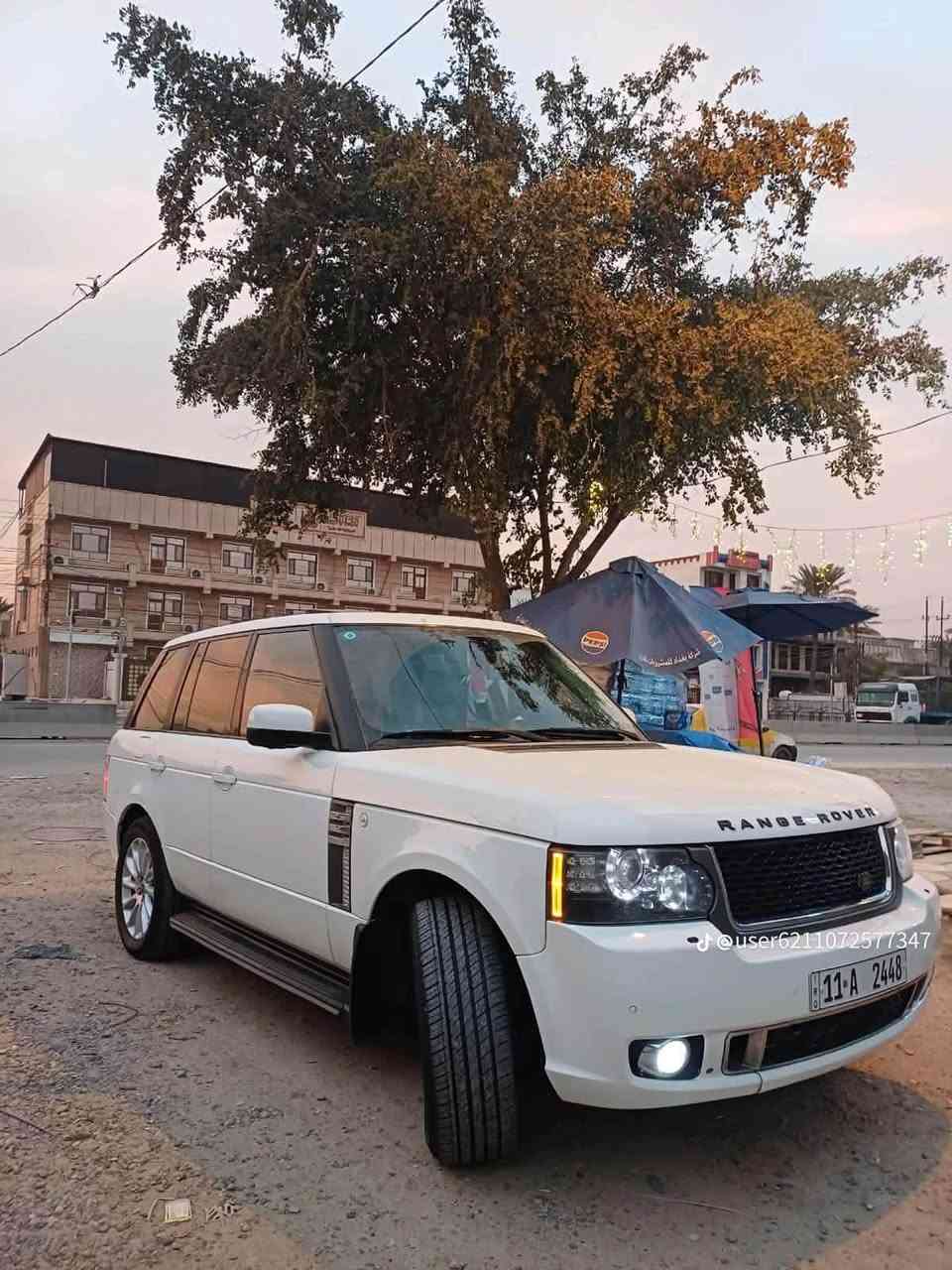 🔱 رانج روفر فوك 2012السلام عليكم
‏Range Rover Vogue

◼️ لون ابيض

🔘 رقم السيارة مميز
ماشية150 
 
🚀 محرك V8 سلندر بدون سوبر ارغب محرك شرط بانزين من الشارع دير 

💯 سيارة وكالة خليجي    

🟠 مواصفات 
• بصمة 
• ⁠سلايد                                                                                          
• ⁠داخل بيجي 
• ⁠جام اخضر
• ⁠مراة شفط                                                                     
• ⁠كشنات كهرباء 
• ⁠كشنات تدفئة
• ⁠كشنات جلد 
• ⁠شاشة لمس 
• ⁠كاميرا 
• ⁠شاشة مال كيج اندرويد 
• ⁠دبلات جبريس صاعد و نازل حسب رغبة 3 حركات
‏CD 6 changer .شاشات خلفية بلاد 
• سيستم صوت سماعات
• سترين تدفئة 
• ⁠ستيرن تحكم فوول اوبشن
• ⁠اربع انظمة قيادة (صحراء و ثلج و جبال و ستاندارد )
• ⁠گیر (سبورت و عادي و اوتوماتيك)
• ⁠بريك بصمة
• ⁠تبريد مركزي تشغيل يسار و يمين و امامي و خلفي مختلف حسب رغبة
• ⁠واكو بعد هواية مواصفات مذكرتهم

✅ سيارة علي وضع وكالة احلي بالواقع

💢 كفالة ضربة وصبغ تحويل مباشر رقم مميز
 
📍 مكان السيارة بغداد 

☎️ رقم صاحب السيارة***********

‏🔴 السعر / 160
