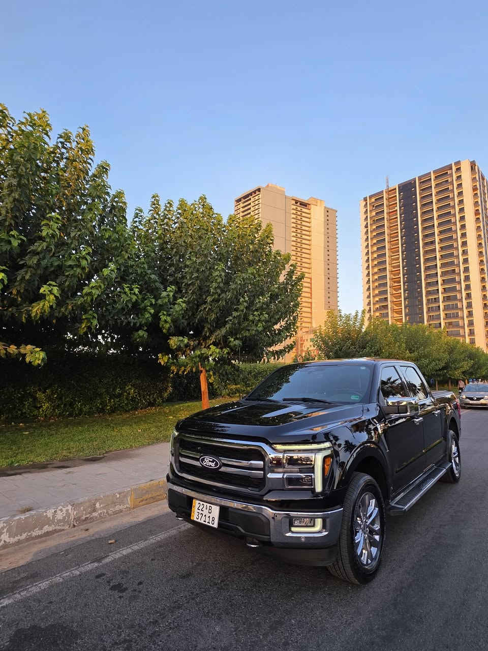 #f150للبيع
2024 lariat (fx4)
V6 3.5 turbo 

السعر: 420$$$

وياها كتاب تضليل مرور (+80%)

ماشيه: 36000 mi
دبل أكسل(4x4)
قفل اكسل
٦ سلندر توين توربو
بانوراما
كيجات دجتال
٢ بصمة 
كشنات امامي تدفئة + تبريد
كشنات امامي تحكم كهرباء
كشنات جلد
سلم خلفي
كير طرح
كير ١٠ نمر
شاشة جبيرة
كاميرات 360 درجة 
حساسات 360 درجة
اشاير بل مري
نقطة عمياء
تشغيل عن بعد 
رادار امامي+ خلفي + جانبي
مرايات هيتر 
باب طويل بدي قصير (المرغوب)
كير و محرك و أكسل حدادية كلة بشرط

  ١ جاملغ امامي صبغ
  ارباك ستيرن  فقط و مرجع بلادي بدون دواخل بدون شاصي

مكان سيارة أربيل
للاستفسار: ***********
فقط بيع بدون مراوس
