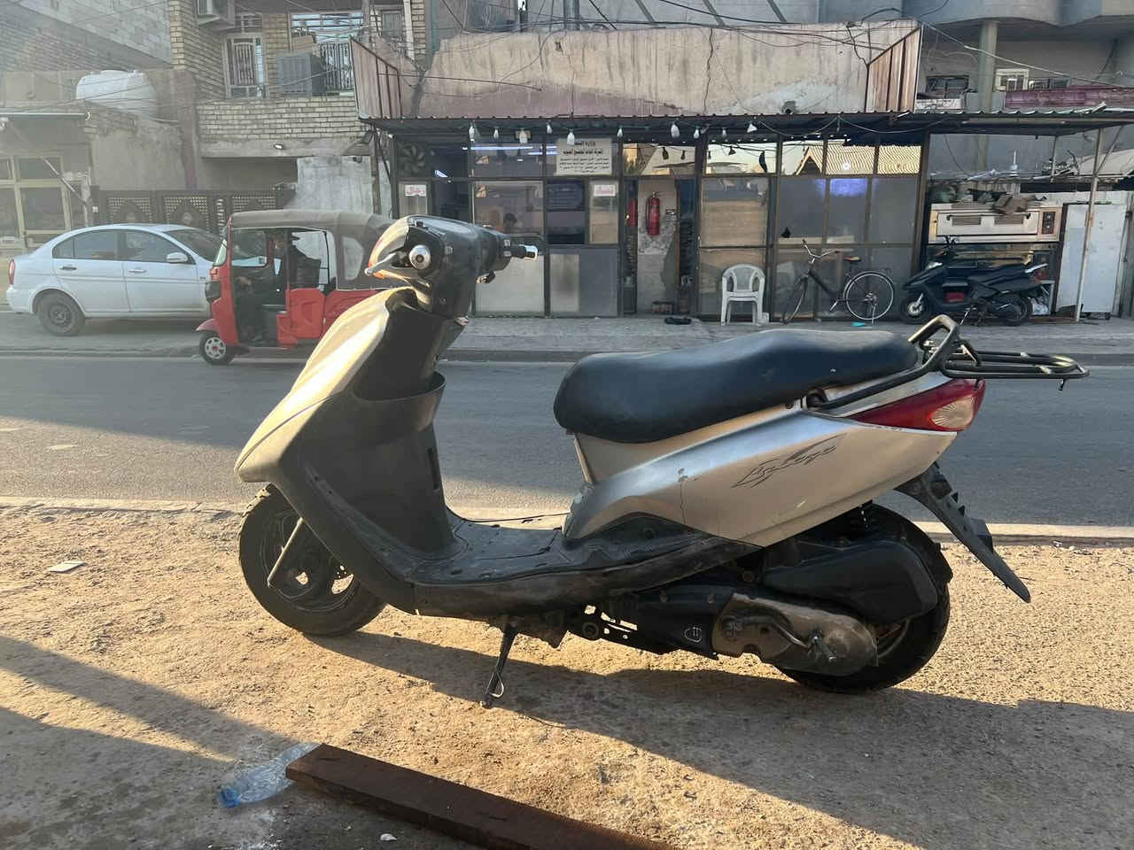 سلام عليكم بريز ياباني شغاله سلف وهندر كامله محرك ما مفتوح شلعه ومعدل تخبل كابريتر جديد قفل جنطه قفل ستيرن الدراجه مال شغل كهربائيات كامله السعر 375وبيه مجال المكان حي العامل ***********
وتساب متواجد وخط
