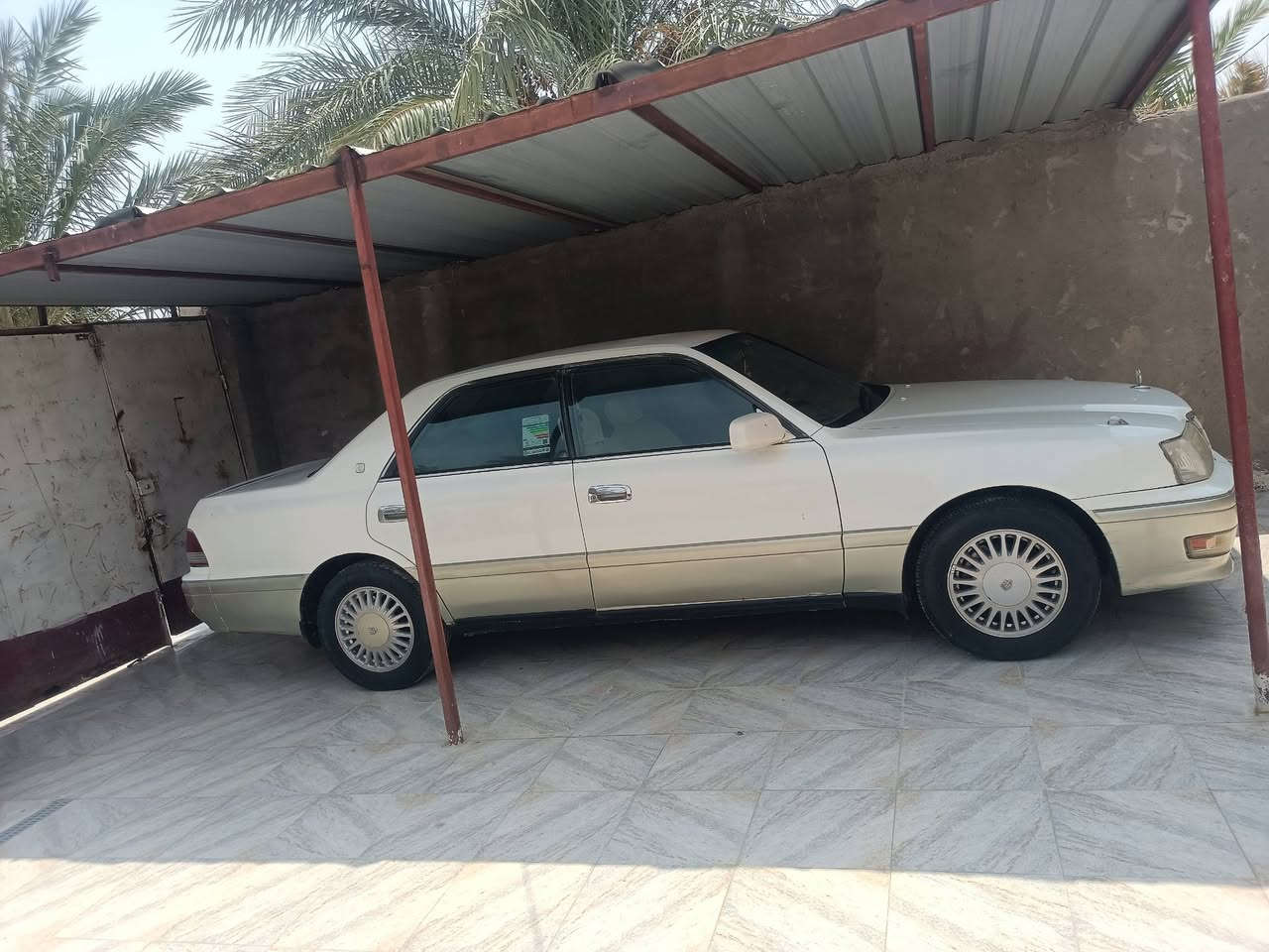 راس ثور موديل   1996 رقم بغداد مشروع وطني بسمي
تحويل ثاني 

تفاصيل سياره :-

مكفوله كفاله عامه من ضربه والكص ونقل الجثه والعيب الشرعي 

محرك وكير شرط فحص تبريد ثلج ويه سويج 

حداده امامي وخلفي جديد 

داخل جديد مشدود 

كهربائيات شغاله من دعاميه لدعاميه 

سياره جديده معنى الكلمه مابيها اي نقص  

العنوان ذي قار  الغراف 

***********
