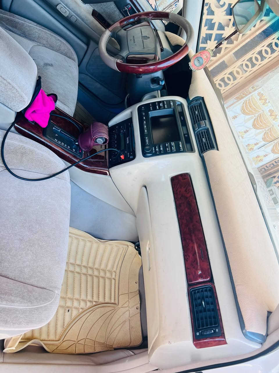 فول عده الفتحه كفاله عامه بسمي رقم بغداد نكليزي مكينه كلاص اسود كفاله سياره السعر 130 
فول ثلاجه خلفي مامي تبريد ثلج سياره معروفه مواصفاته اربع دكم صاصي 75 كفاله الشاي بي خير ويدلل المو شراي لا يتعبني ولا تعبه فدوه ااكم ترا سياره جوه سوك خواته بسوك اب 150 خوان اني ابيع اب 130***********
