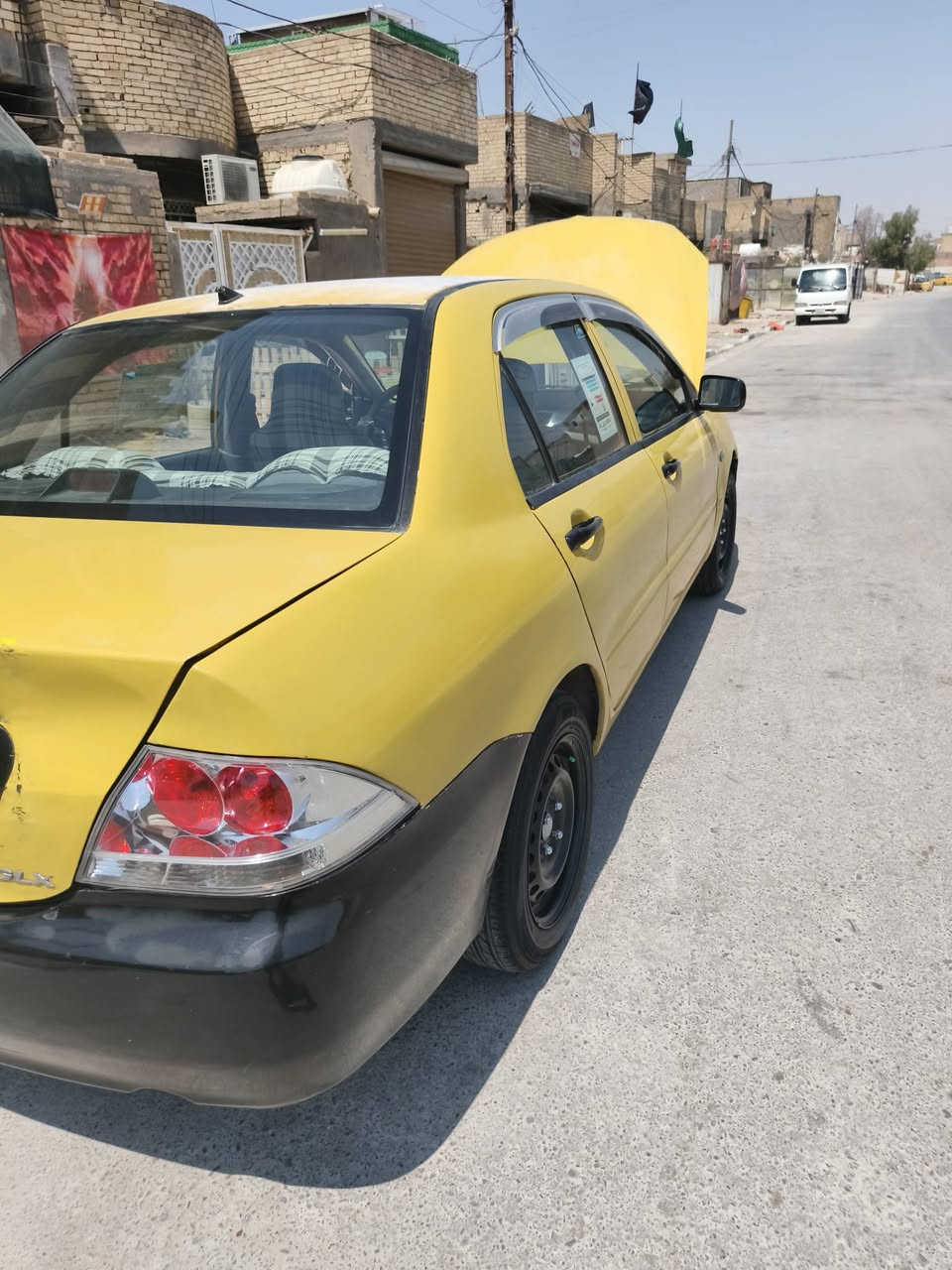 سلام عليكم لانسر موديل 2010  للبيع سياره خير من الله مكينه 1500 كير اوتماتيك رقم بغداد السنويه لل 2030 هزه جديده  مصاقطه مكاني بغداد البلديات *********** سعر ٦٧ وبيها مجال بسيط
