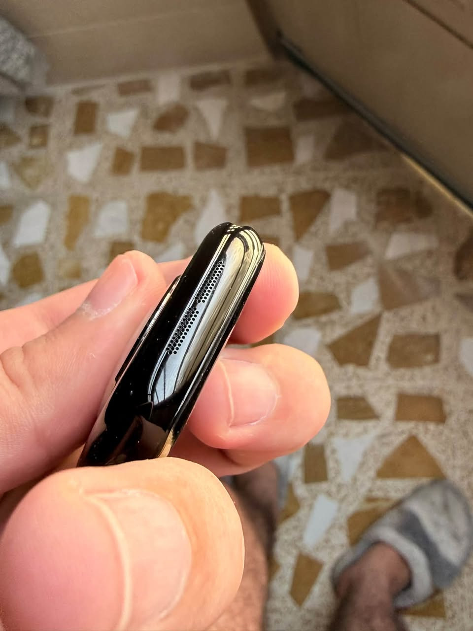 لا توجد تفاصيل

نص مكتوب في الصور:
- 3:40 Apple Watch مقترن الاسم Ahmed Apple Watch إصدار watchOS 26.3 (23S620) اسم الطراز Apple Watch Series 10 (GPS) تفاصيل الطراز علبة ٤٢ مم - ألومنيوم رقم الطراز MWWF3LW/A الرقم التسلسلي MNVWL3V921 عنوان Wi-Fi 9C:1A:25:99:0D:04 Bluetooth 9C:1A:25:90:A2:28 SEID العثور على Apple Watch يمكنك تحديد موقع Apple Watch، أو تمكين نمط الفقدان، أو مسحها باستخدام تطبيق تحديد الموقع. إلغاء اقتران Apple Watch