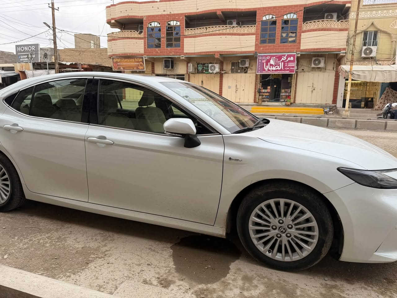 كامري خليجي • ٢٠٢٥ • ٣٨ الف