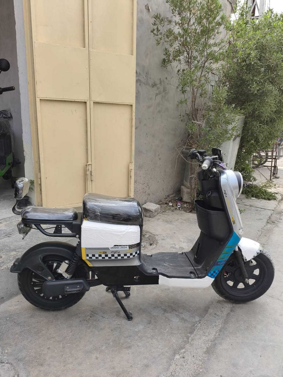 ماطور R11 • ٥بطاريات • جلولاء
