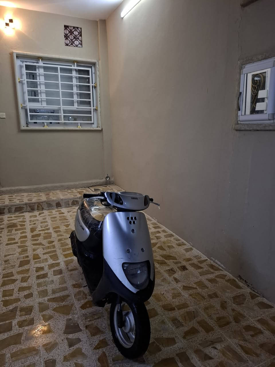 مطور نحلة  خمس لبيع كلو شغال سعر 250 وبي مجال
*********** لاتصال
