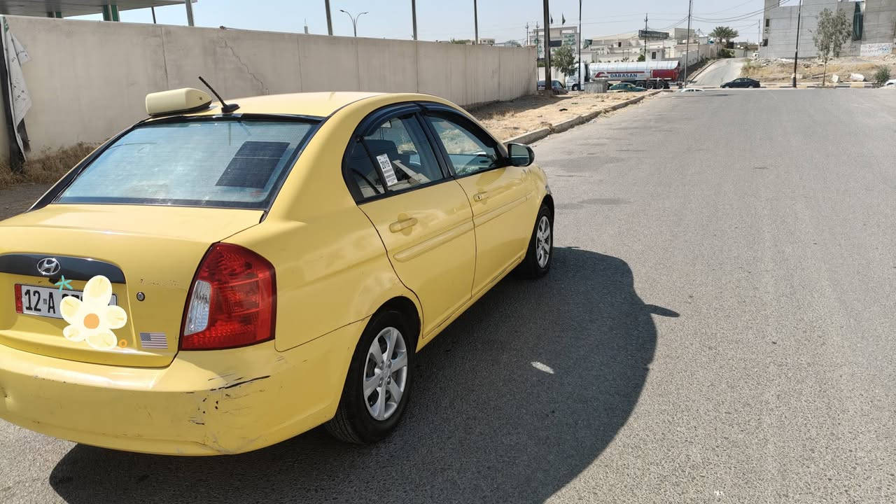 اكسنت  امريكي موديل 2011 ابسمي رقم نينوى كاربون بانزين بيها السعر 88 اتصل على رقم ***********
