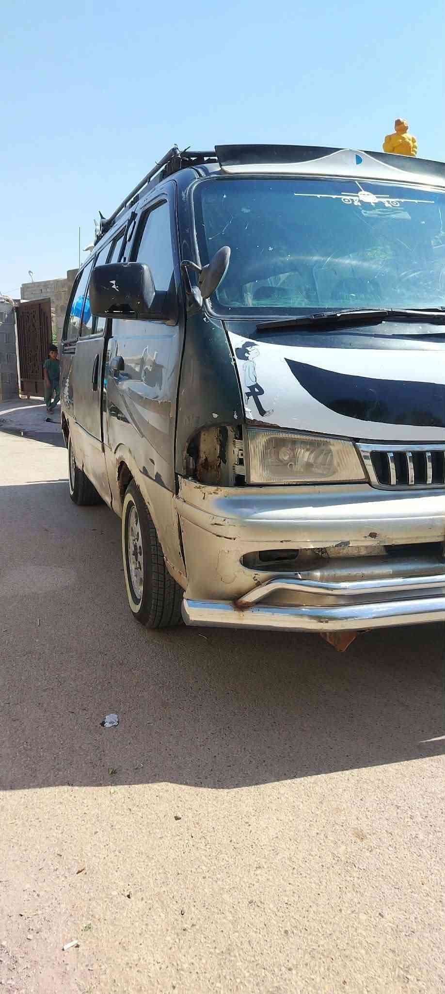 السلام عليكم كيا بريجو٠ موديل 97 رقم بغداد تحويل ثاني يوم احول لك السعر 45 وبيها مجال سياره تخم تاير شواصي كفاله عامه ماكينه  كير واكسين كفاله ***********
