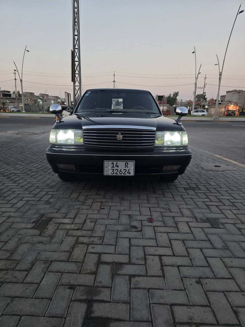 السلام عليكم اقرى التفاصيل با الكامل السعر ٩٨ العنوان البصرة دور الشرطه 
سيارة ارنب رقم بصرة انكليزي بسمي سنويه مجددة لغايه 2031 هزة جديدة كفاله كص نقل جثه والرسميات 
سيارة جاهزة مجهزة مكينه كير مكينه 2500 جديدة حداديه جديدة ربل بدي جديد تخم تاير ياباني ويل كب زيرو سستم كامل من البجم للبكلايت شرط وارد يابان ضفيرة جديدة من البجم  للبكلايت منضومه ماء كامله جديدة  منضومه تبريد شرط ثلج كامله شرط وارد يابان عوازل حرارة تغليف كامل انسى هواء حار يطب جعمقه جديدة يسرى بلاد كزوز جديد صبغ قمارة جاملغات فقط أثر جراد منضومه زنون ياباني شرط لايت نهار غرفه جديدة اخوان السيارة جاهزة من جميع النواحي ترايك وين ما يعجبك 
السعر ٩٠ قفل 🔐 قفل 
العنوان البصرة دور الشرطه على شارع القائد 
*********** متوفر واتساب
