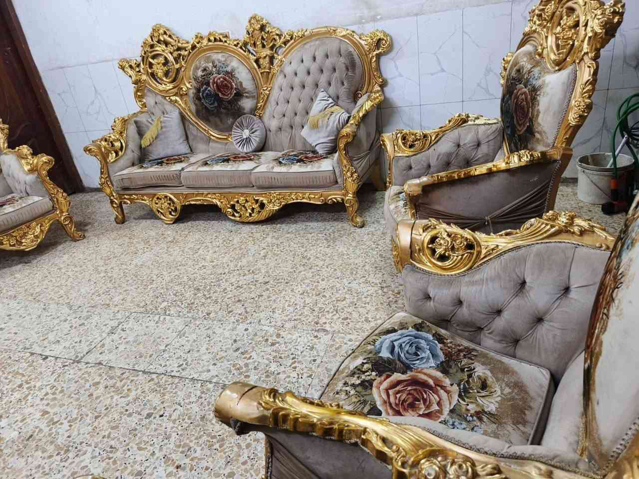 تخم زان مصري 10 مقاعد نظيف
سعره 575 وبي مجال مكان البياع 
اكو توصيل ب واتساب 
***********
