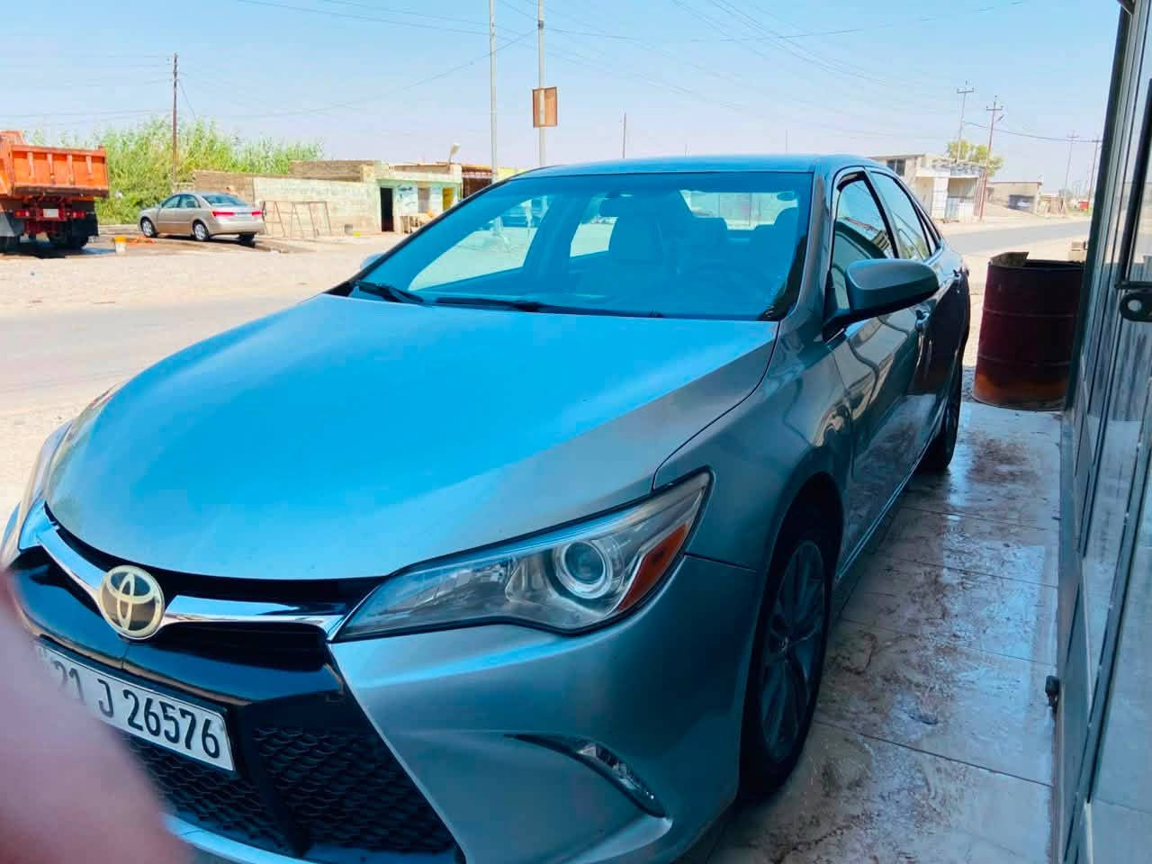 سلام عليكم كامري مديل 15ضرر بنيد بدون دوخل يعني سياره قطعتين صبغ موصفات Se سياره وارد امريكي مكينه 2500مشايه 122كيلوو سياره جديده السعر 135 وبيها مجال ***********
