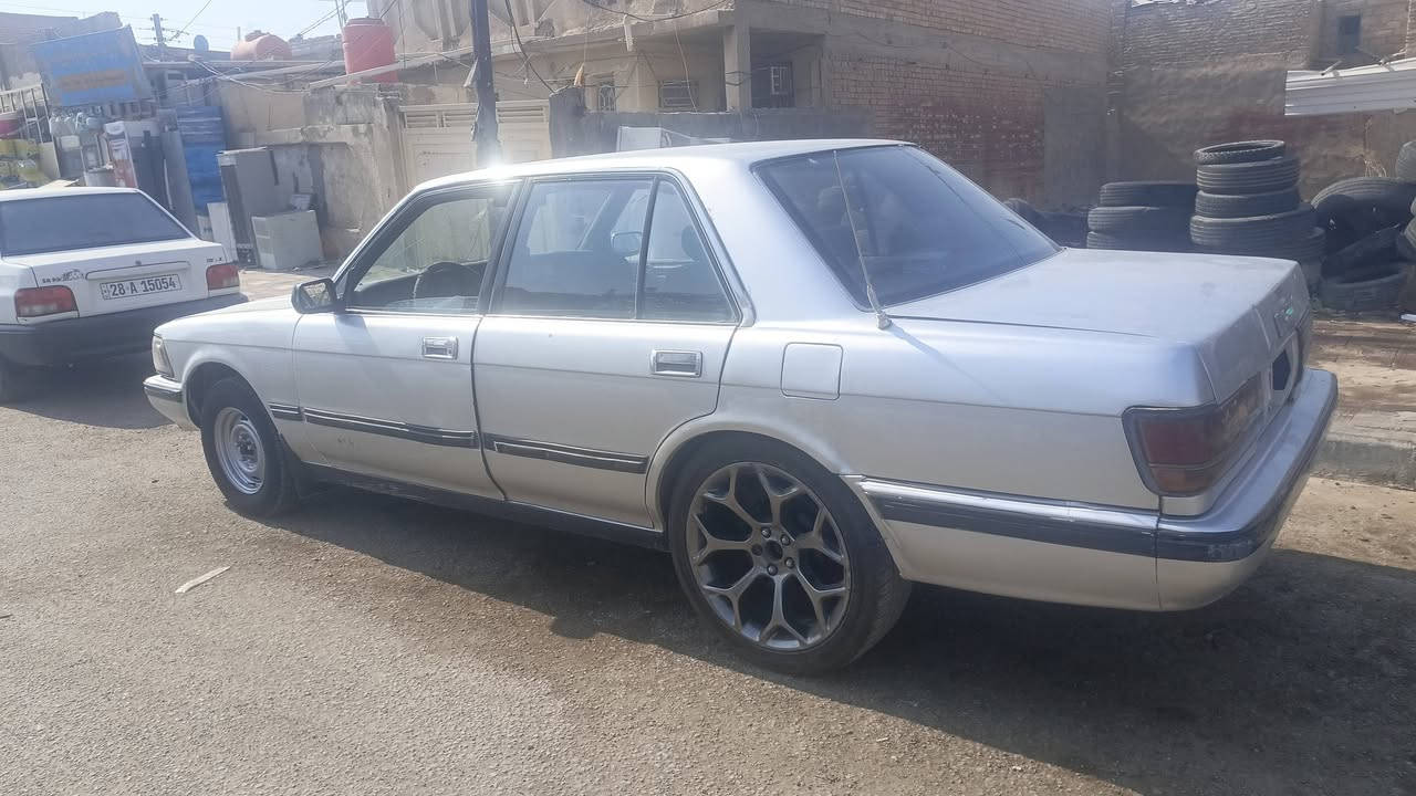 سلام عليكم للبيع سوبر سيدان مديل 88 كير مكينه جدد تخم تاير باتري جديد مقدم جديد كهربائيا شغاله سياره كومه حديد كومه حديد بدون تحويل  سعره 20وبيه مجال مكانها نجف الاشرف لا ستفسار ***********
