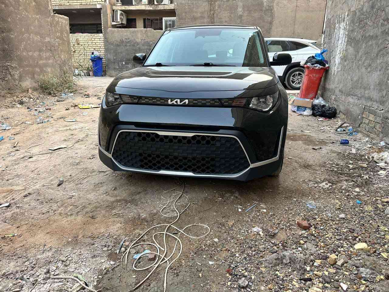 السلام عليكم
لبيع كيا صول2024

دخول جديد 

وارد امريكي 
حادثه جاملغ خلفي صبغ فقط 
بدون ايرباك بدون دواخل 
🔹شاشه كبيره 

🔹كامره خلفيه دواره 

🔹حساس خلفي 

🔹ردار خلفي 

🔹حجم المحرك 2000 دوش 

تحكمات استيرن

باقي الموصفات المعرفه 

السعر 130$ بيها مجال 

مكان بغداد الدورة                                                                     ***********
