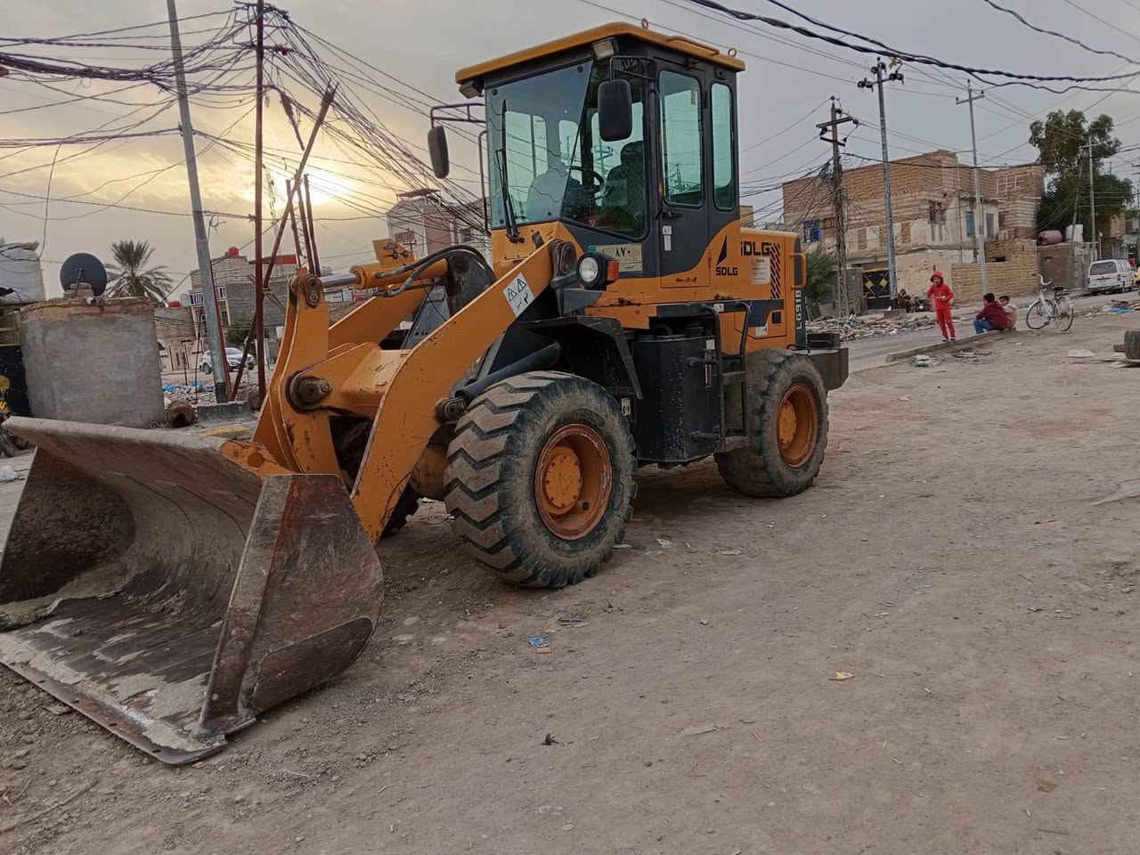 للبيع شفل صيني موديل ٢٠١٣ نجف 
العنوان ناصريه  ***********
