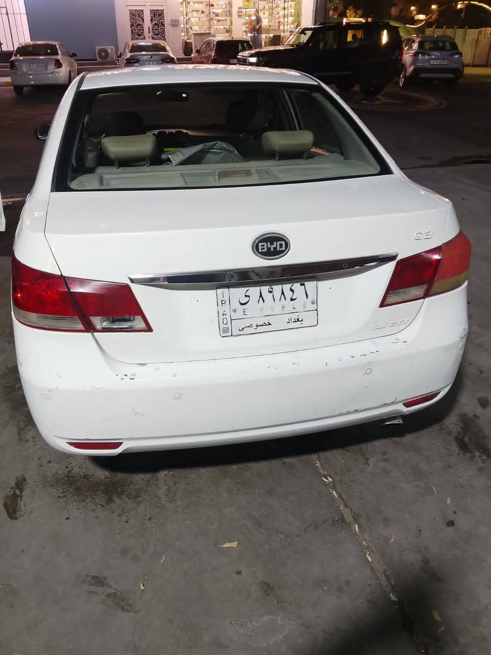 Byd 3 مكلف بالنشر اتصل عله راعيها 
مَوديل ٢٠١٣ حره رقم بغداد
محرك وكير كورلا
سياره جاهزه من كلشي
حداديه جاهزه تبريد شغال
تخم تايرات
بيها فقط كم ملاحظه بسيطه بالكشر
ضربه مبيها
***********
***********
بغداد شارع الربيعي بغداد, العراق
