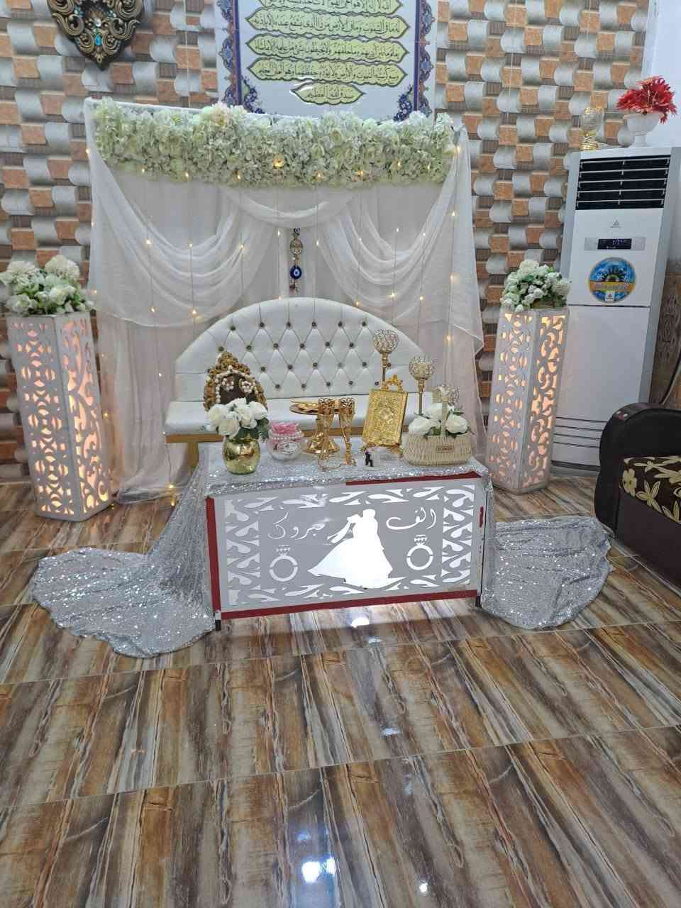 كل مايخص الاعراس
كوشات
تزين سيارات
Djسماعات
***********
