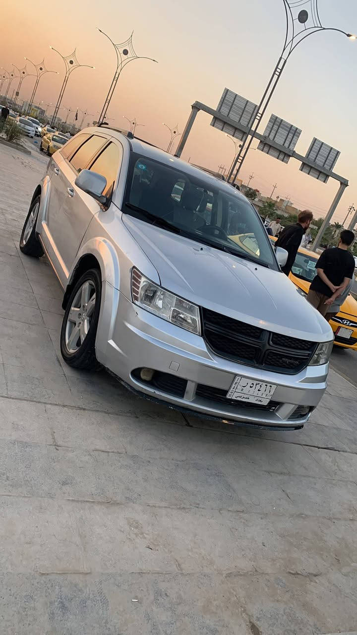 دوج جورني • ٢٠١٠ • محرك مكفول