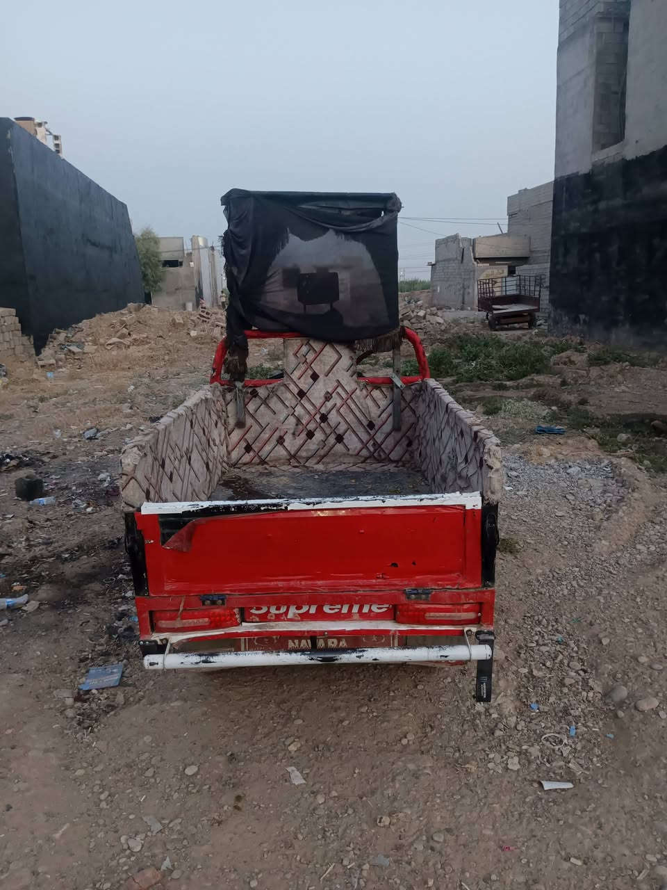 السلام عليكم ستوته موديل ٢١ محرك ٢٠٠ اوراق منفيس كامله كهربايات شغاله تيرات جوبلس سعر مليون ٣٥٠وبي مجال شراي اتصل ***********
