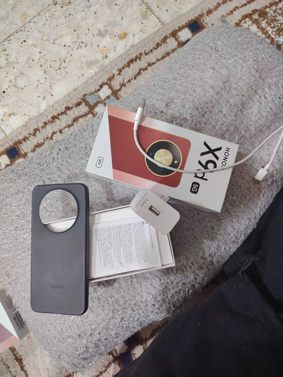 هونر X9d 5G لون اسود نضيف جداً مستعمل لمده شهر مع كامل ملحقاته مثل متشوفون بالصور مكاني بابل حله ابو غرق
للاتصال/ *********** 
هونر X9d 5G لون اسود نضيف جداً مستعمل اقل الشهر مع كامل ملحقاته مثل متشوفون بالصور مكاني بابل حله ابو غرق سعره 460 وبيه مجال قليل للشراي
