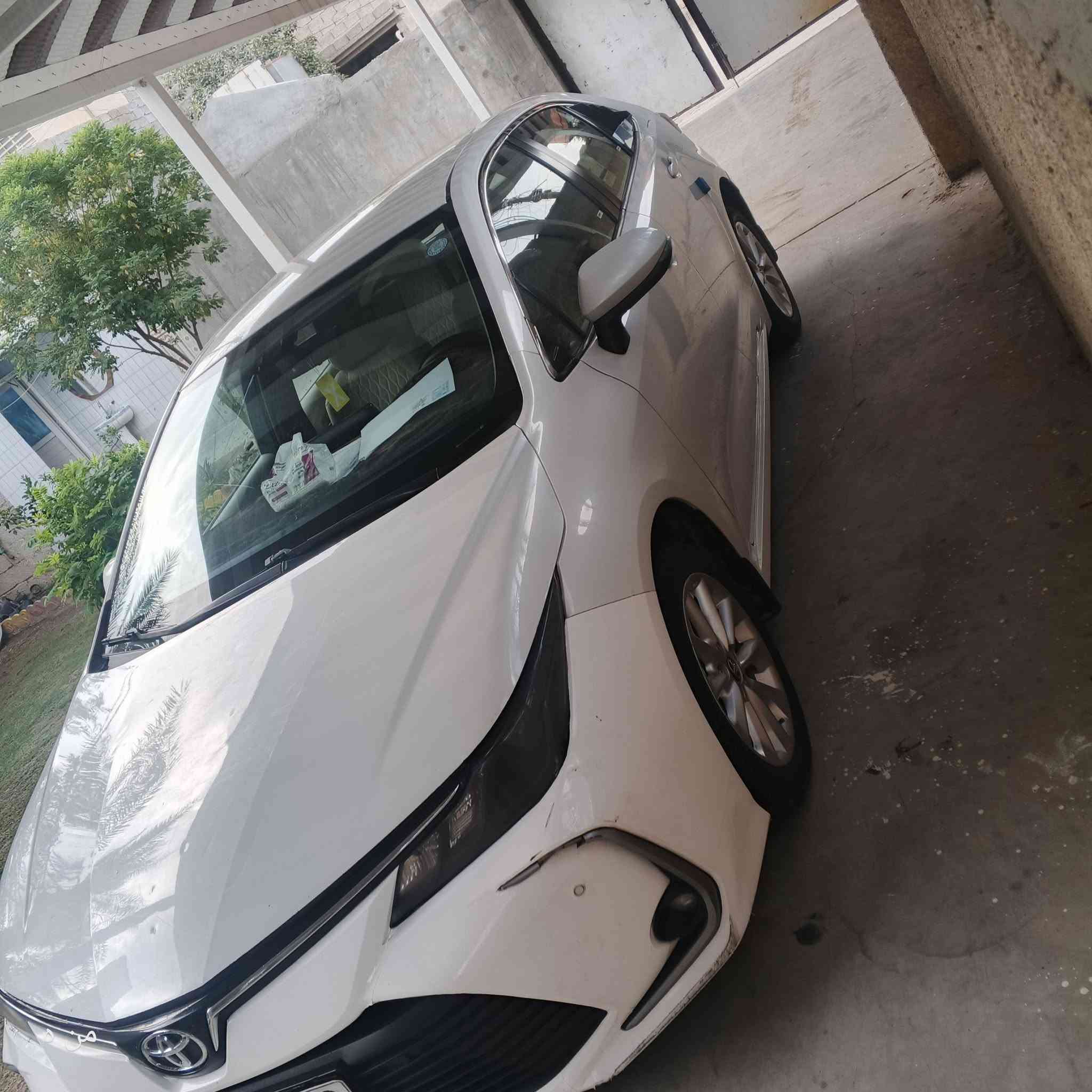 كورلا خليجي ياباني اصلي موديل 2019مكفوله من الضربه ماعده بنيدمصبوغ مكقوله من البارد السعر 138بيهامجال قليل العنوان بغداد الراشديه رقم صاحب السياره ***********

نص مكتوب في الصور:
- من ٥
