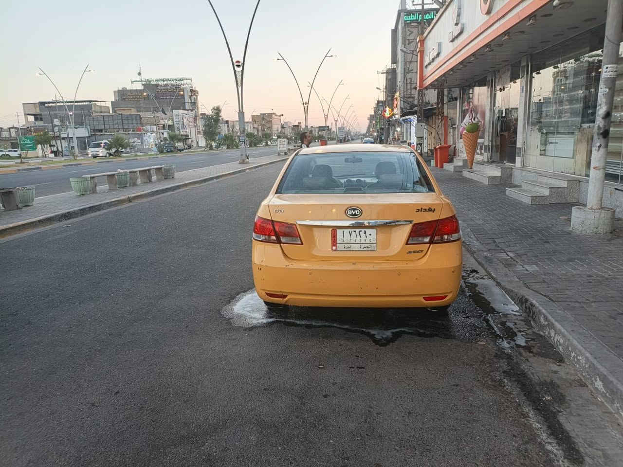 byd  مديل 2016 الفئة G3 مكينة 1800 كير اوتوماتيك مكفولة عدة شبر بل باب الخلفي الجهة الثانية وشخط بل باب الامامي مصلحة وراجعه بارد ونقص منضومة تبريد للأستفسار أكثر راسل الرقم ***********
