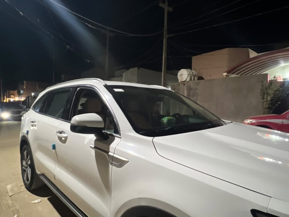 🚘 للبيع سورنتو 2021 خليجي رقم قادسية 

• الموديل: 2021
• الوارد: خليجي
• المحرك: 3500 V6 – 6 ستة سلندر
• الممشى: 140,000 كم
• السيارة استخدام شخصي
• بيها صبغ بالبنيد فقط
• بعض الخدوش والملاحظات البسيطة
• السيارة قابلة للفحص بأي مكان يختاره المشتري

📍 المكان: الديوانية

للاستفسار والتواصل: الاتصال او مراسلتي واتساب
***********
